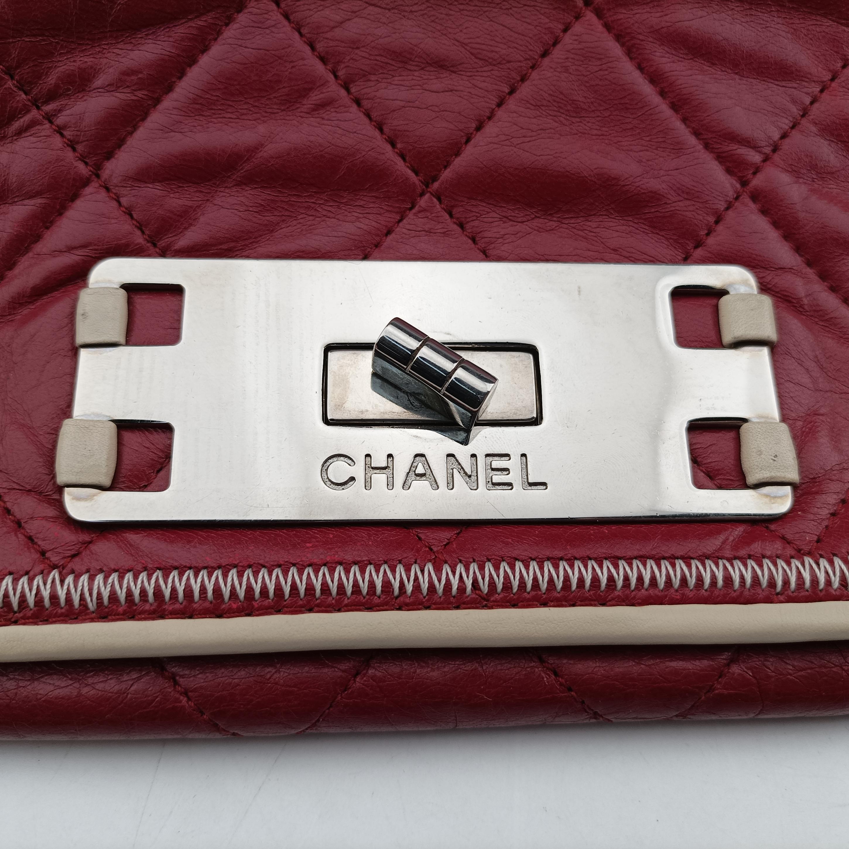 Pre-owned Chanel East West Burgundy lambskin×leather A37694 shoulderbag | stylenewstar