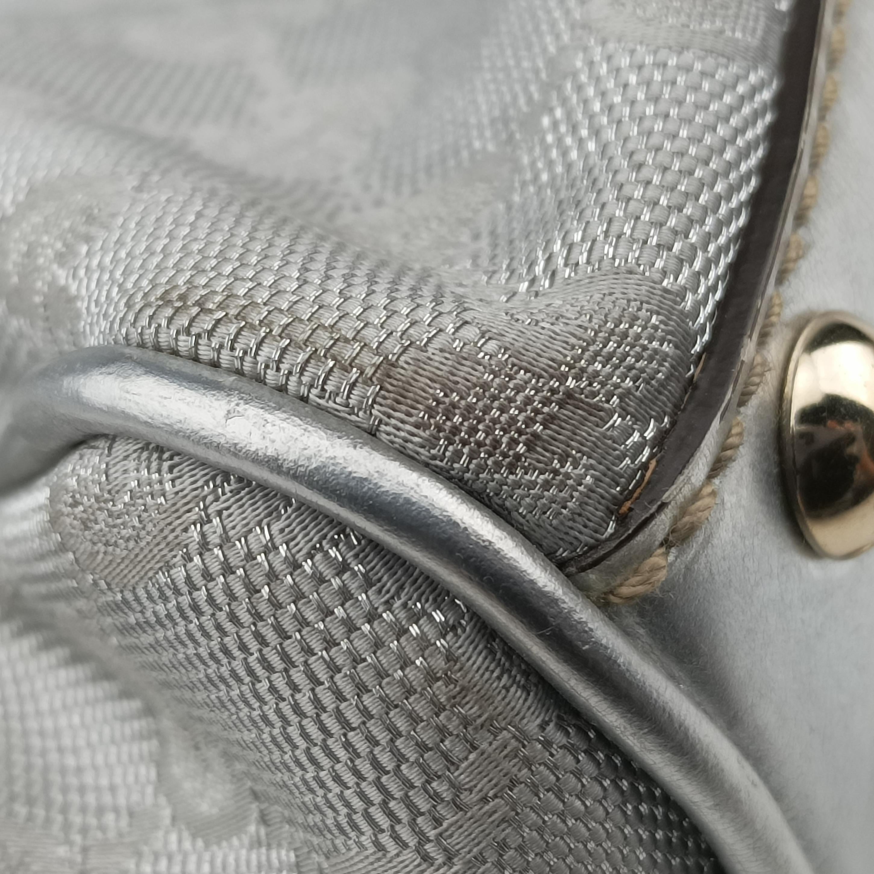 Pre-owned Gucci GG New Brit Silver canvas×leather 169971 handbag | stylenewstar