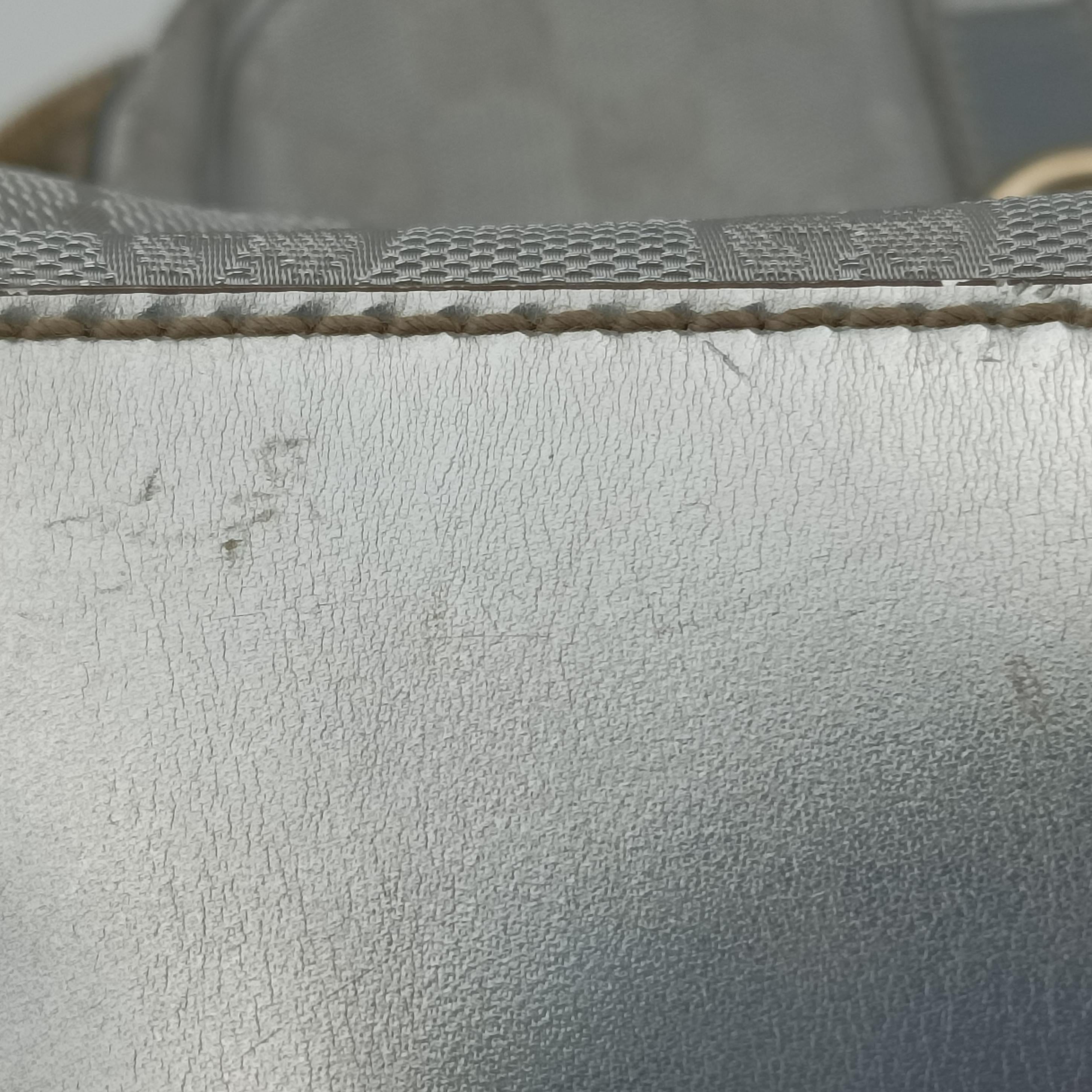Pre-owned Gucci GG New Brit Silver canvas×leather 169971 handbag | stylenewstar