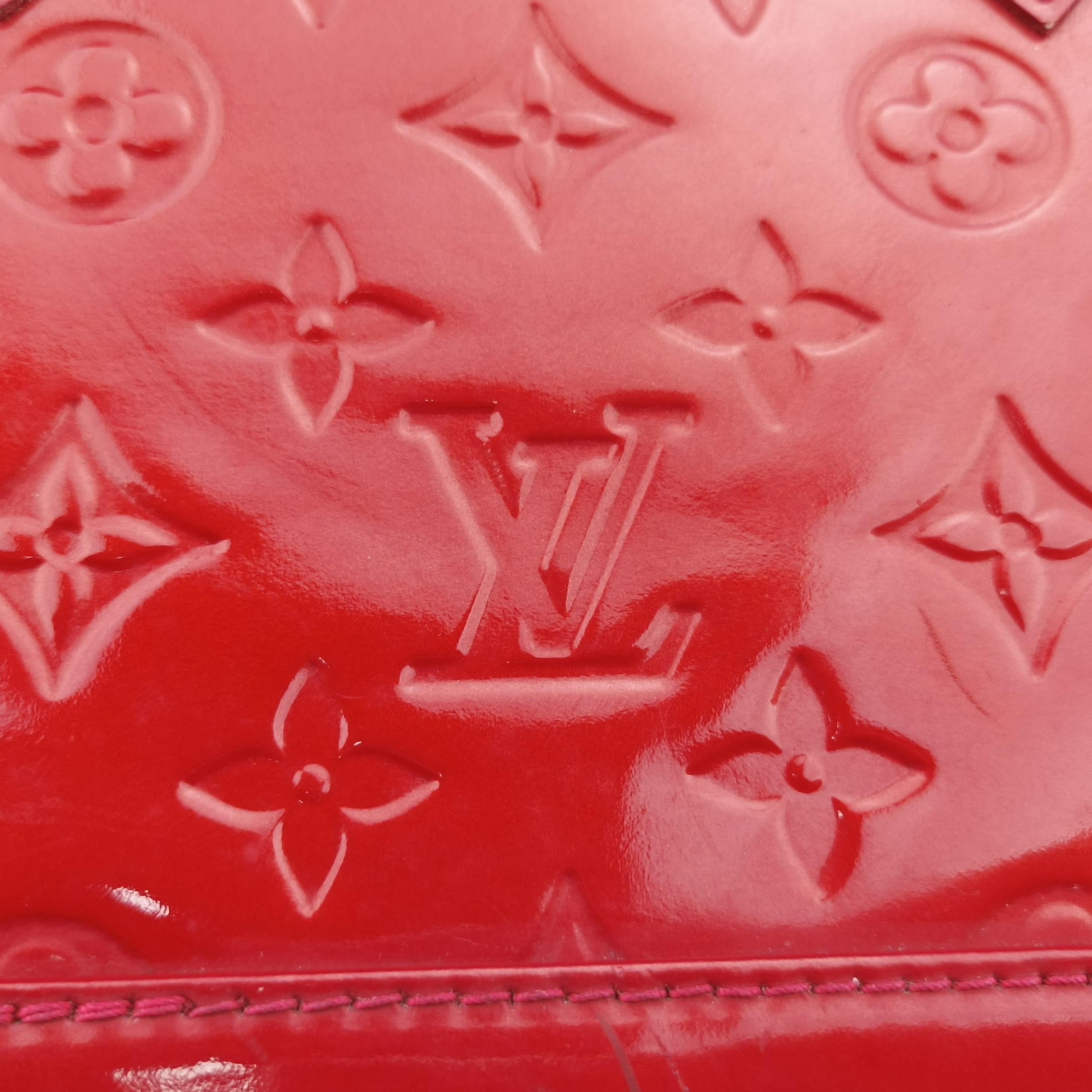 Vintage Louis Vuitton Alma BB CERISE Vernis M90174 shoulderbag | stylenewstar
