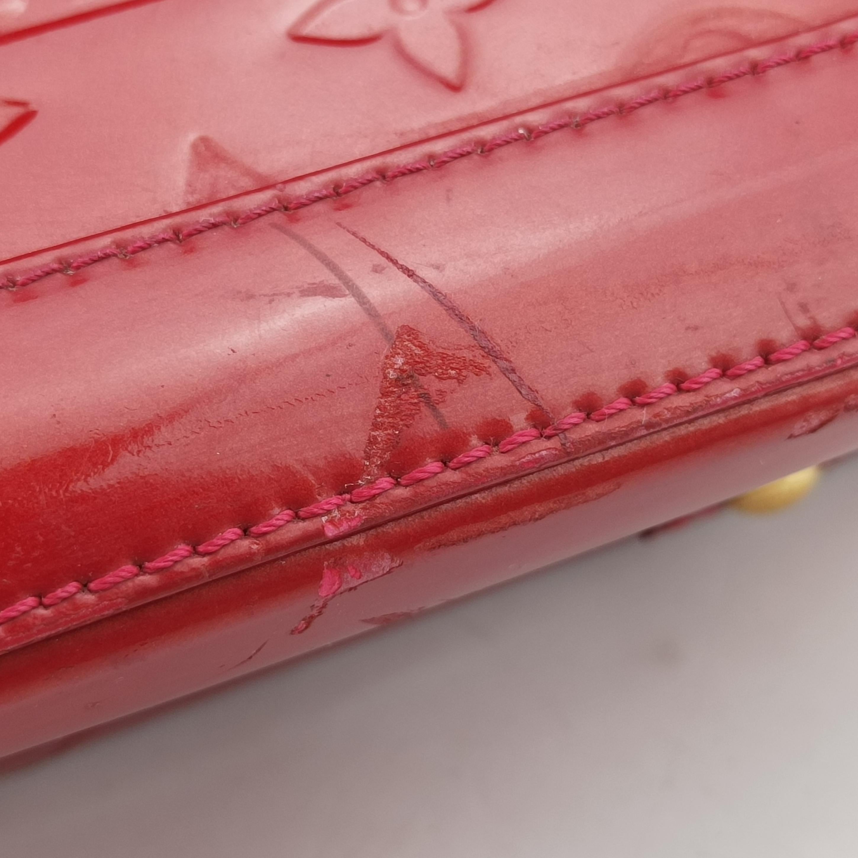 Vintage Louis Vuitton Alma BB CERISE Vernis M90174 shoulderbag | stylenewstar