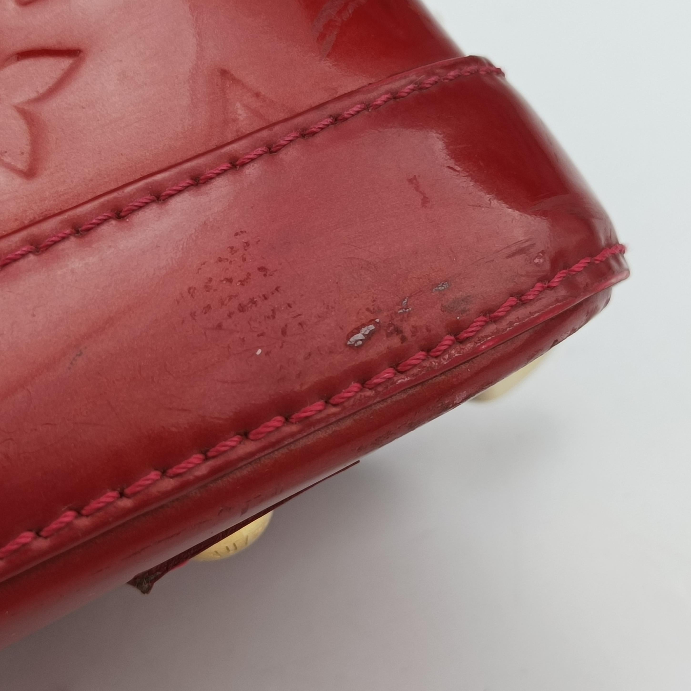 Vintage Louis Vuitton Alma BB CERISE Vernis M90174 shoulderbag | stylenewstar