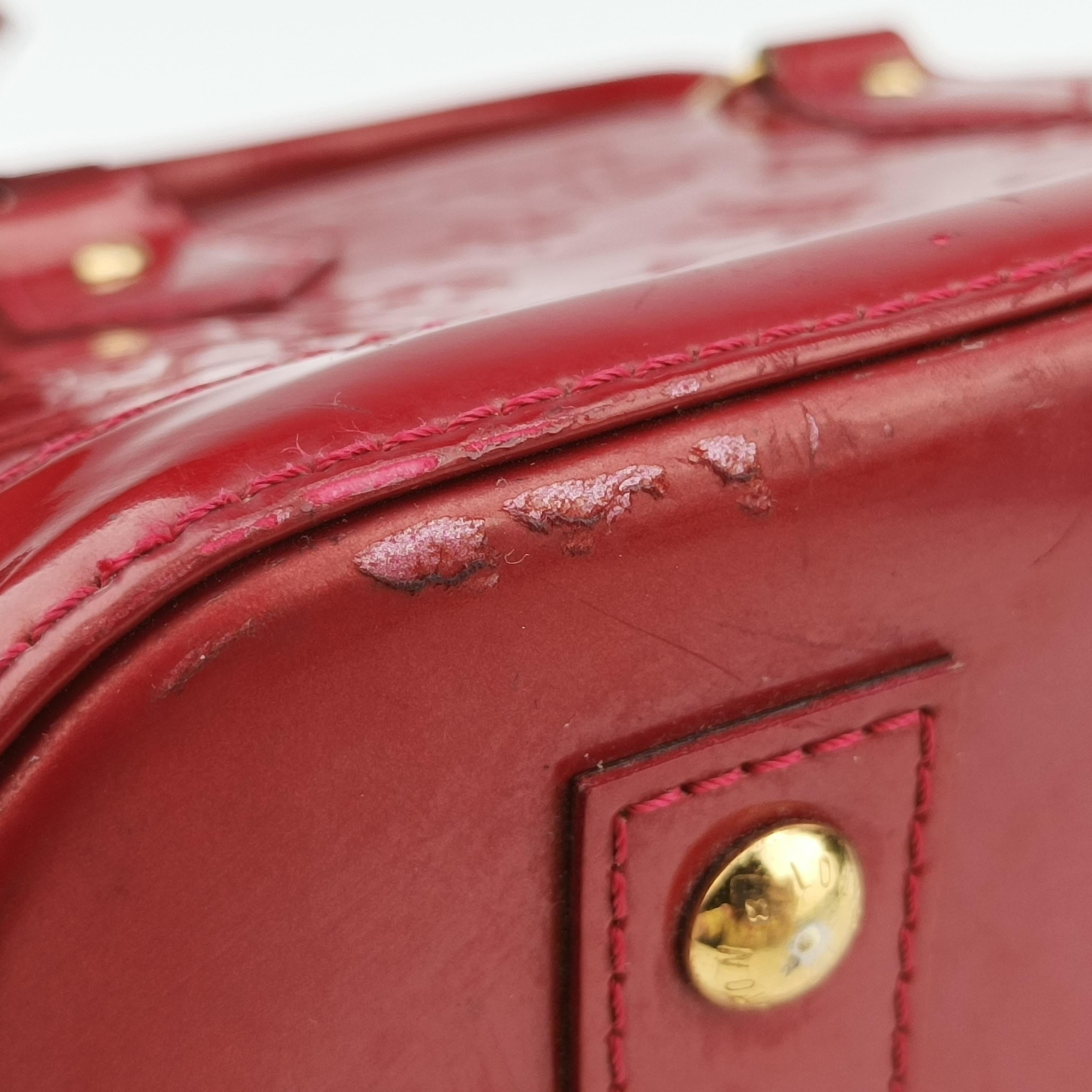 Vintage Louis Vuitton Alma BB CERISE Vernis M90174 shoulderbag | stylenewstar