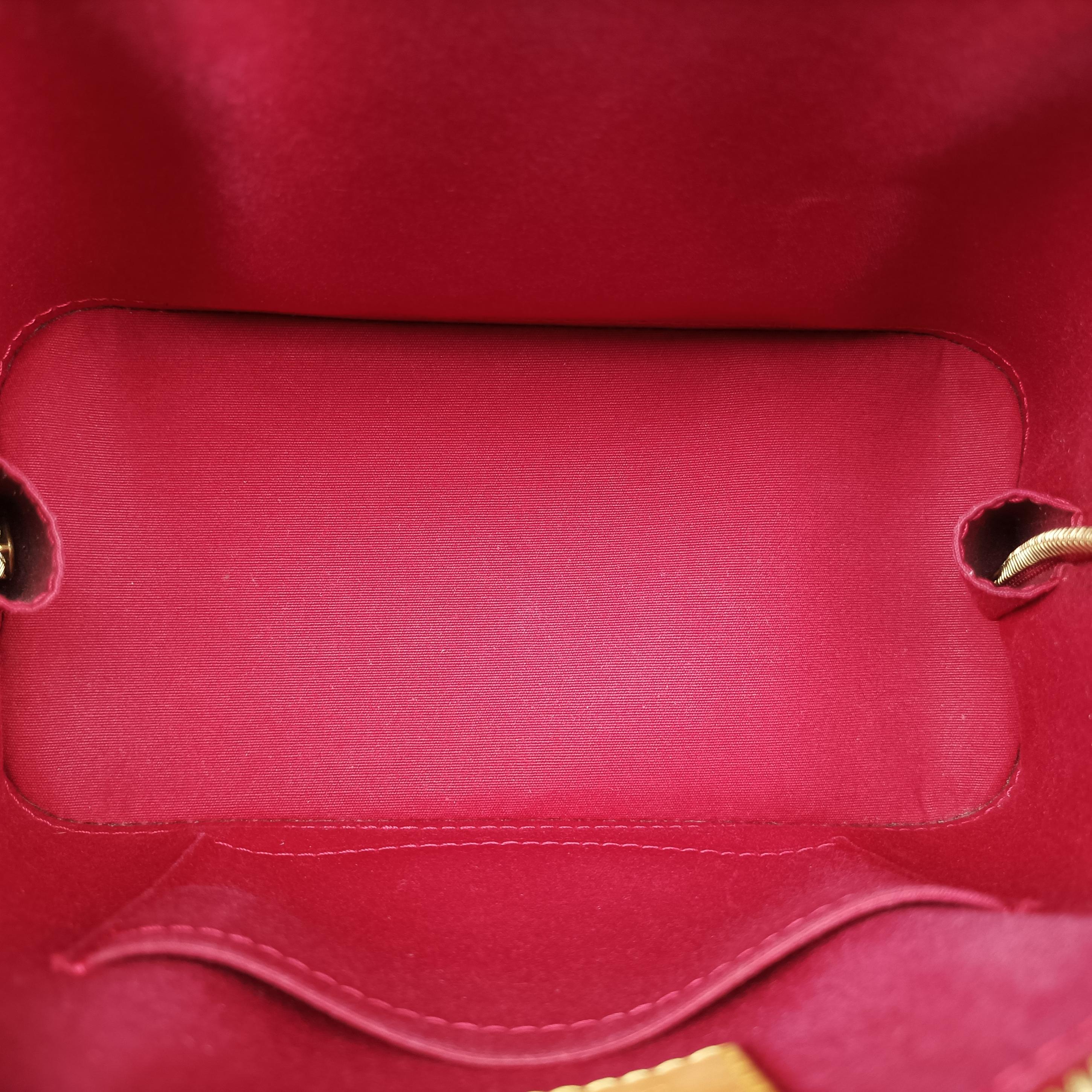 Vintage Louis Vuitton Alma BB CERISE Vernis M90174 shoulderbag | stylenewstar