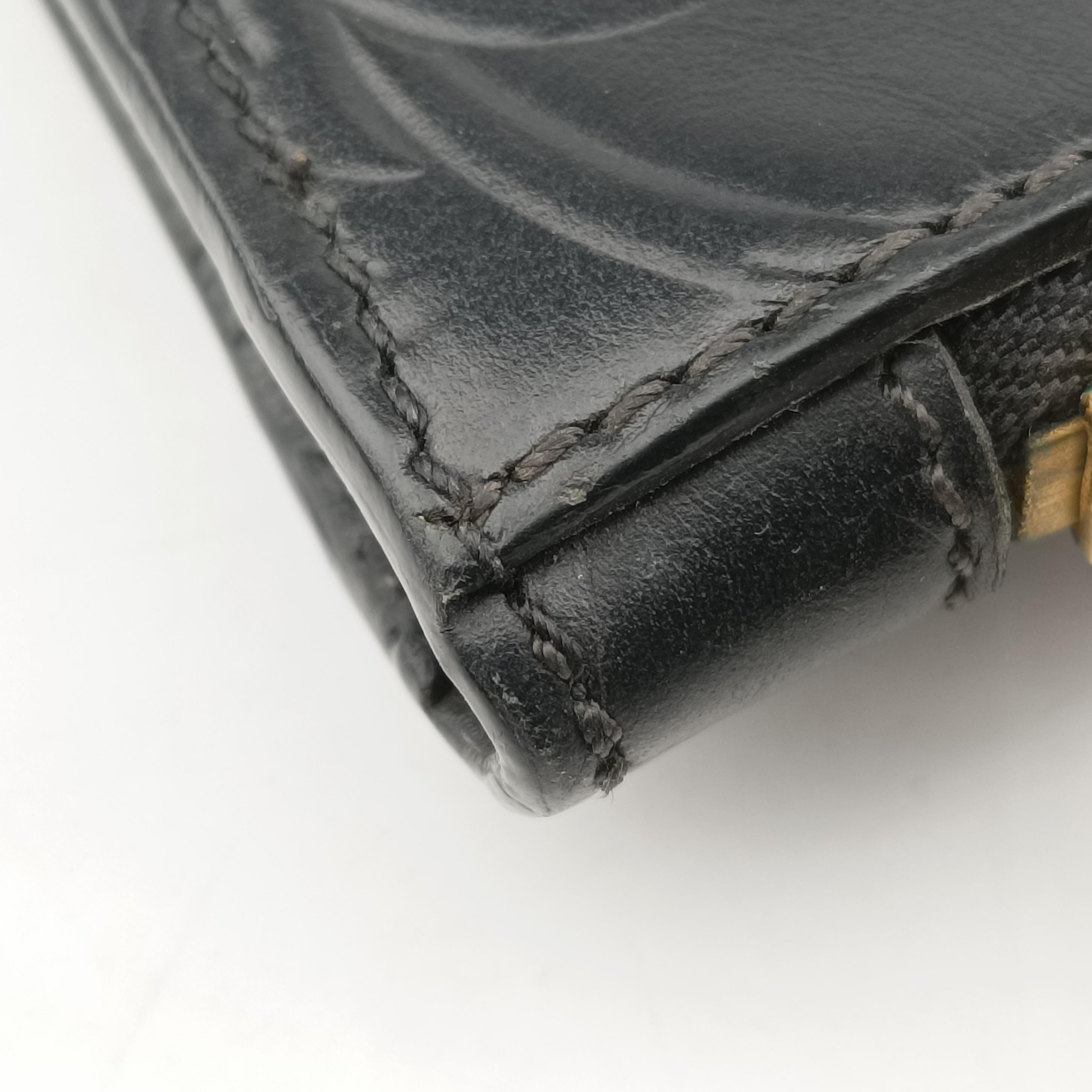 Secondhand VERSACE La Medusa Black Leather  clutchbag | stylenewstar