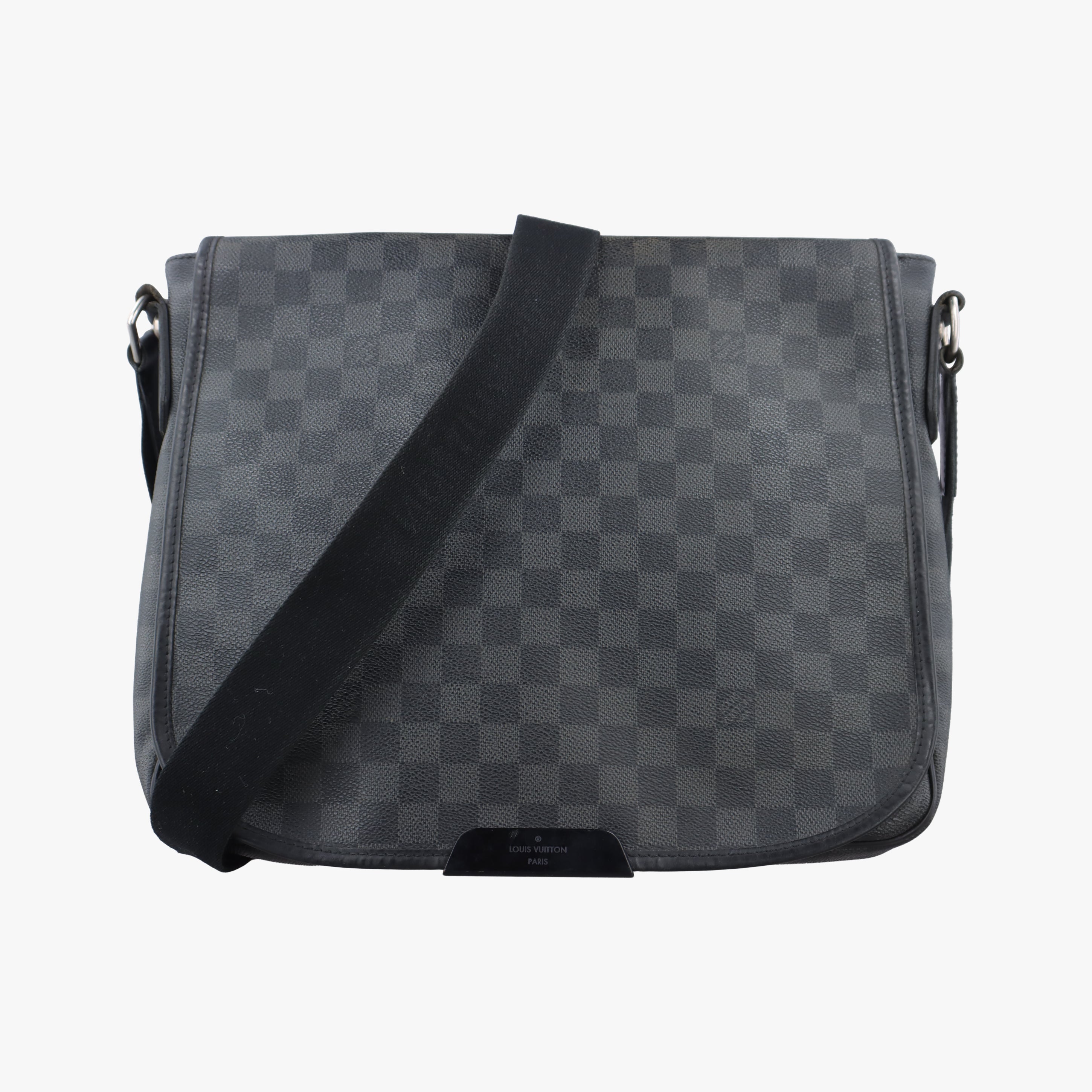 Pre-owned Louis Vuitton DANIEL MM Noir Damier Graphite N58029 shoulderbag | stylenewstar
