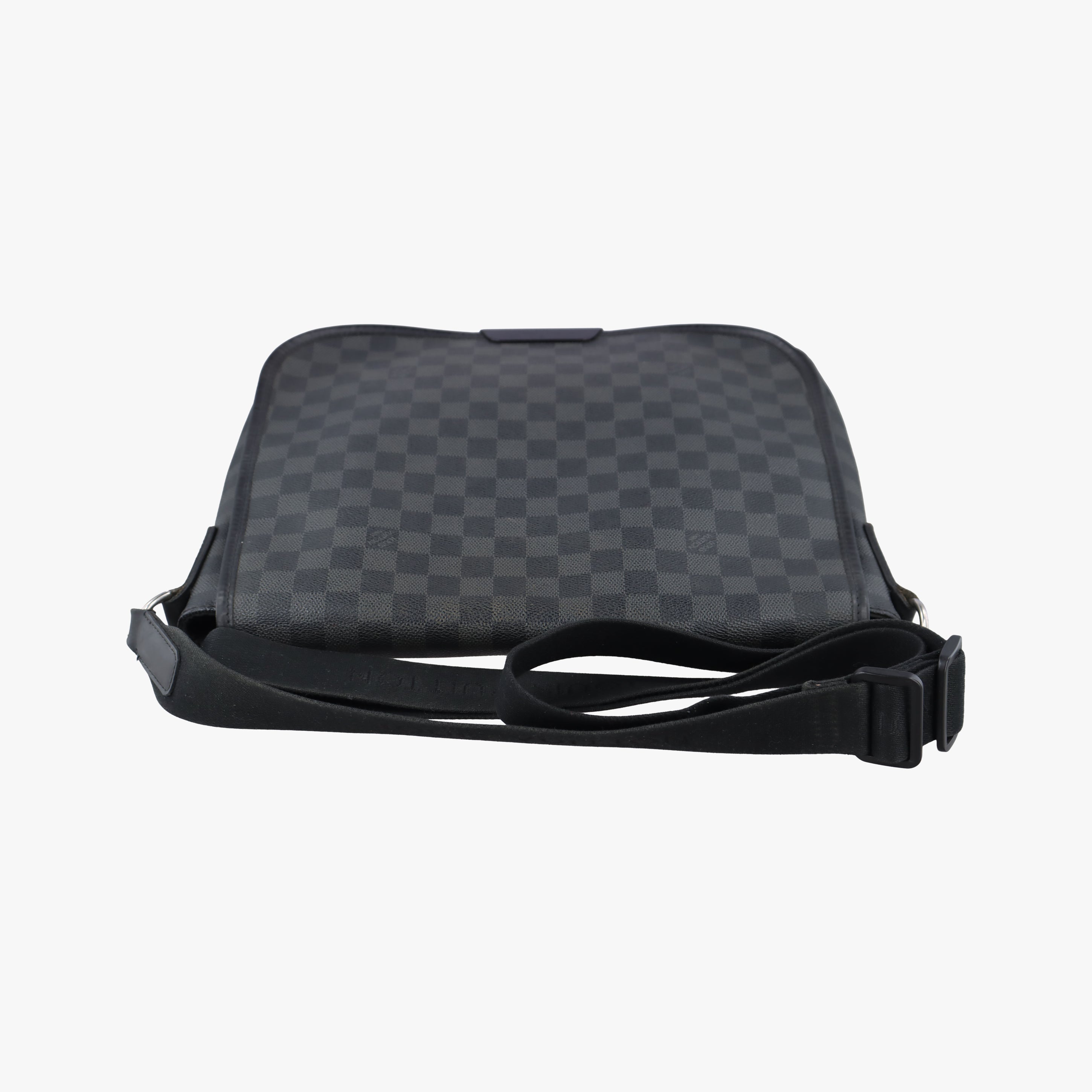 Pre-owned Louis Vuitton DANIEL MM Noir Damier Graphite N58029 shoulderbag | stylenewstar