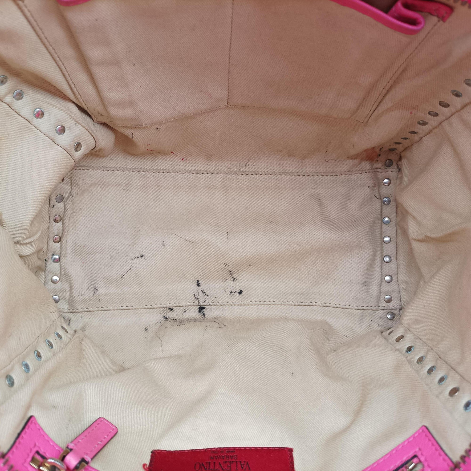 Secondhand Valentino Rockstud Rose leather  shoulderbag | stylenewstar