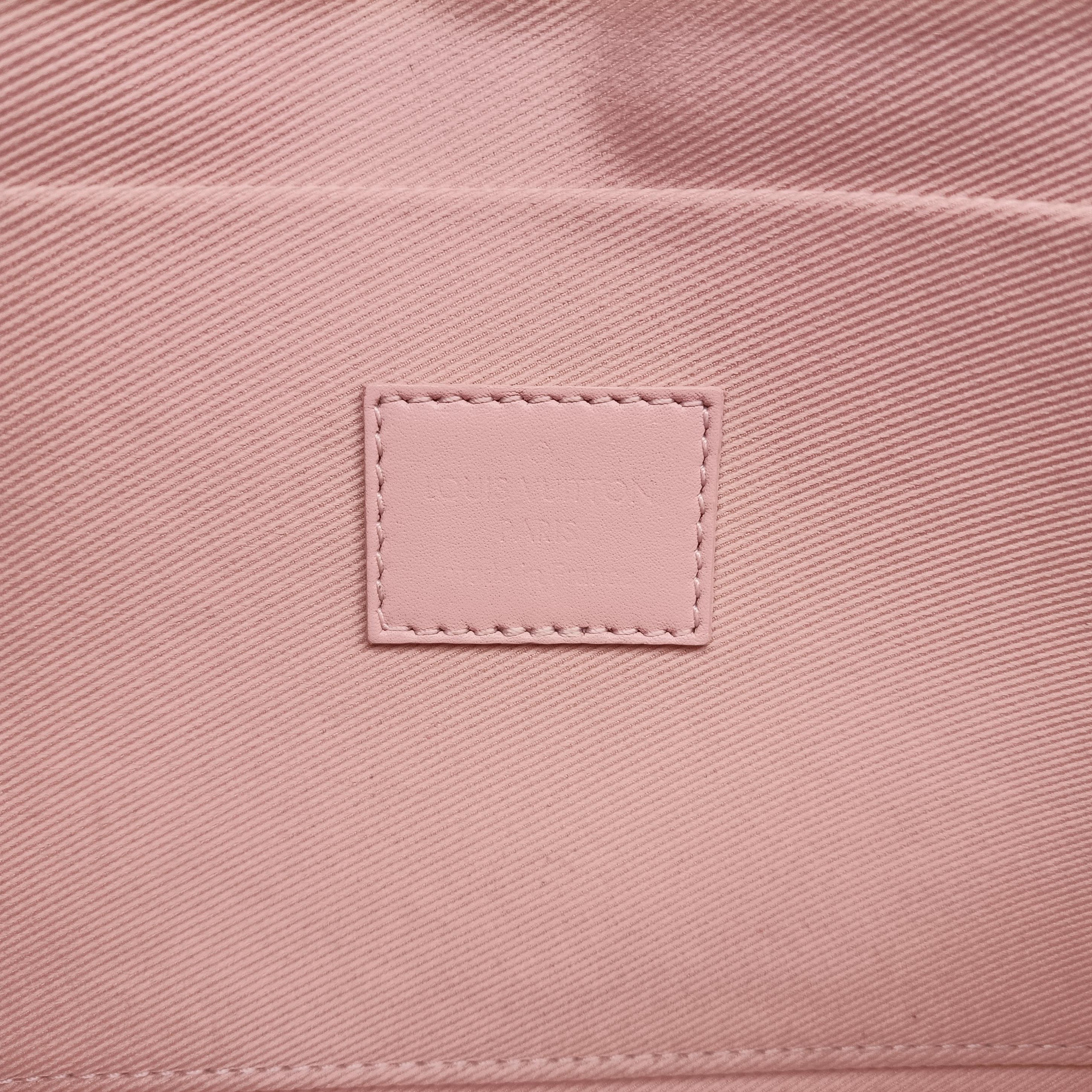 Pre-owned Louis Vuitton Pochette Felicie Rose Ballerine Monogram Vernis MI4179 shoulderbag | stylenewstar