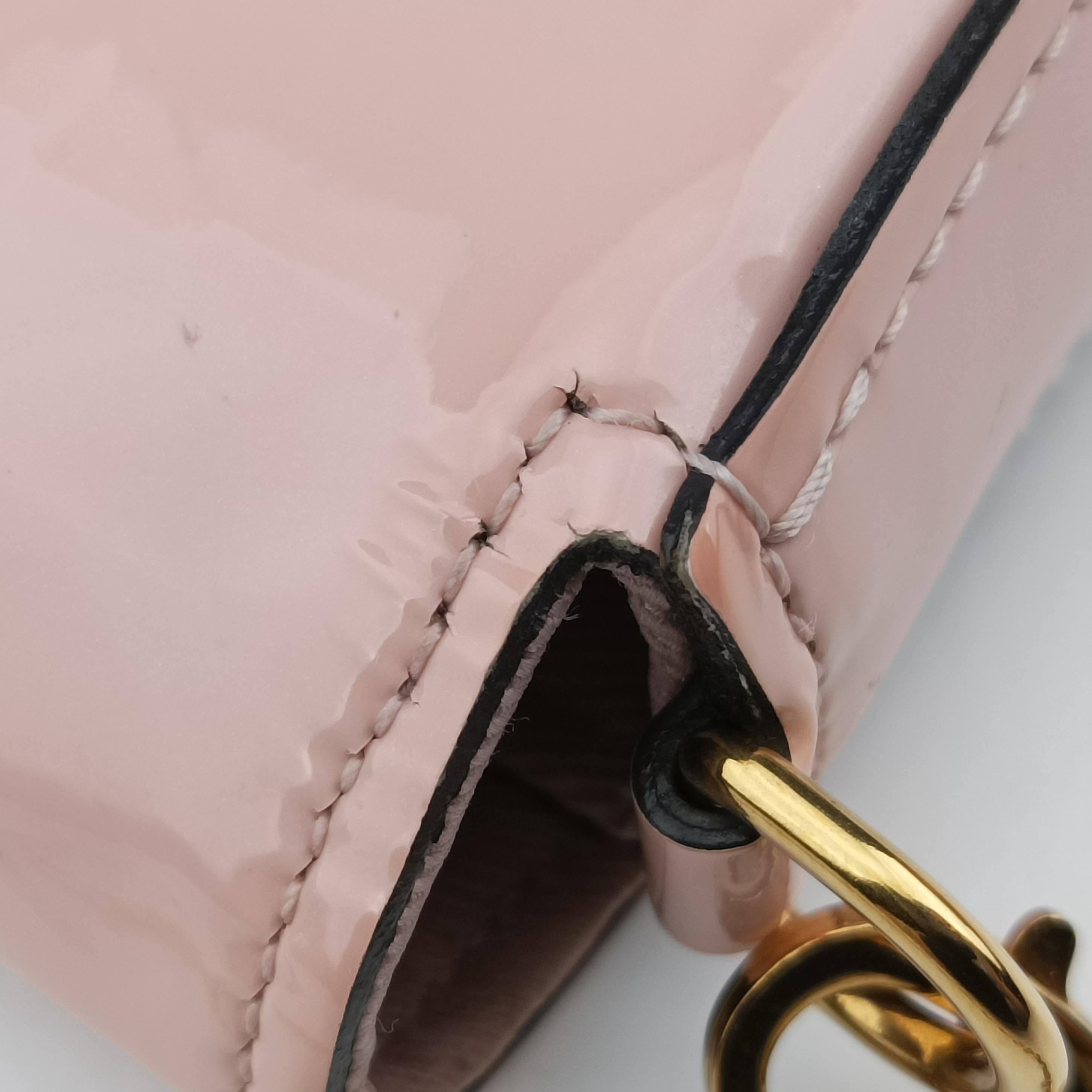 Pre-owned Louis Vuitton Pochette Felicie Rose Ballerine Monogram Vernis MI4179 shoulderbag | stylenewstar