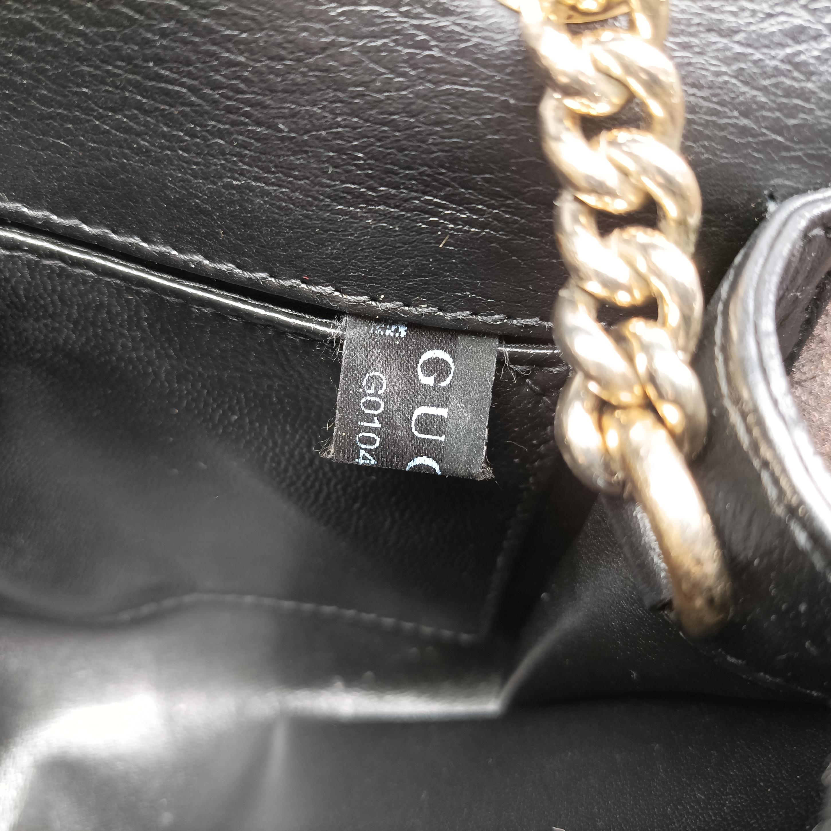 Secondhand Gucci Emily Black Leather 283063 shoulderbag | stylenewstar