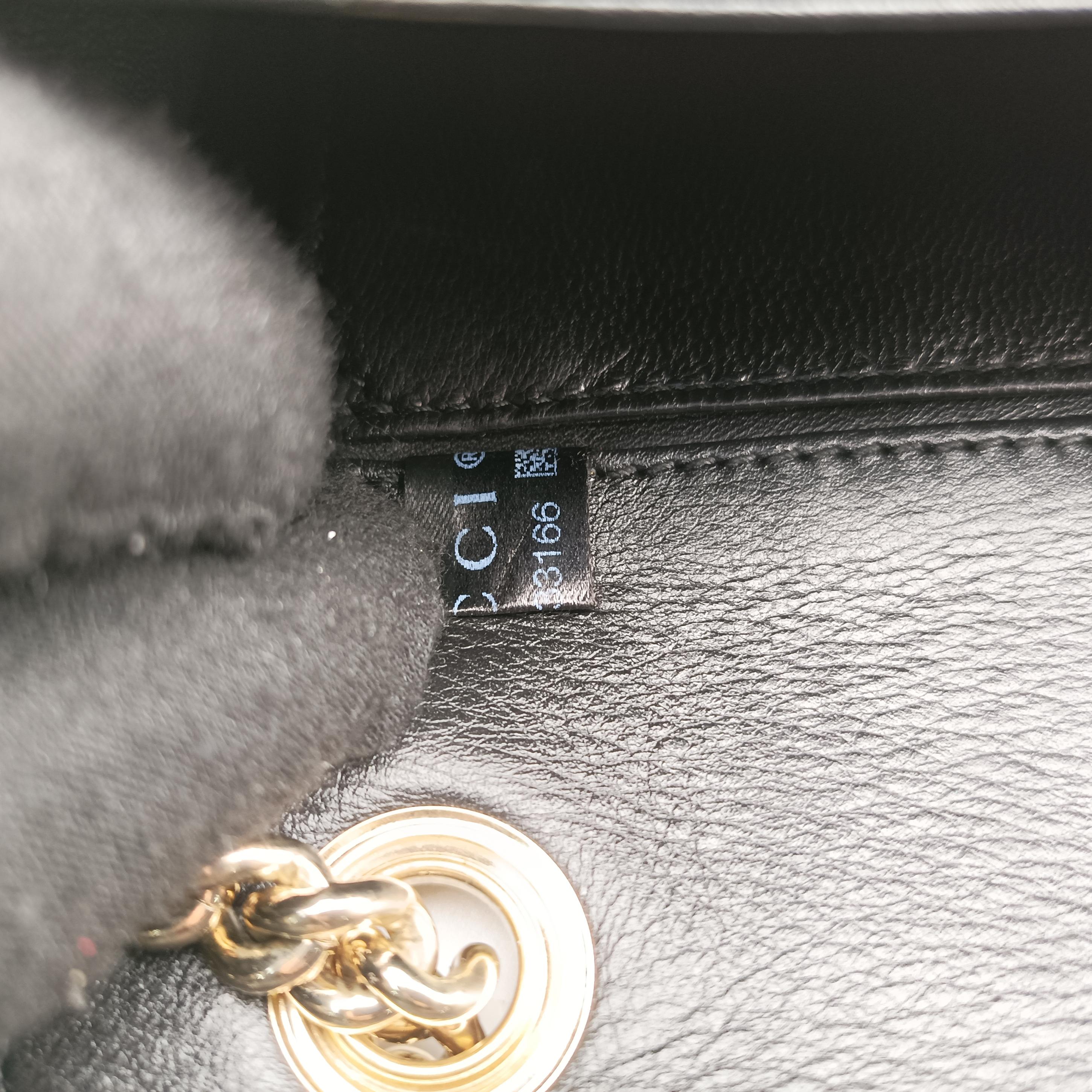 Secondhand Gucci Emily Black Leather 283063 shoulderbag | stylenewstar