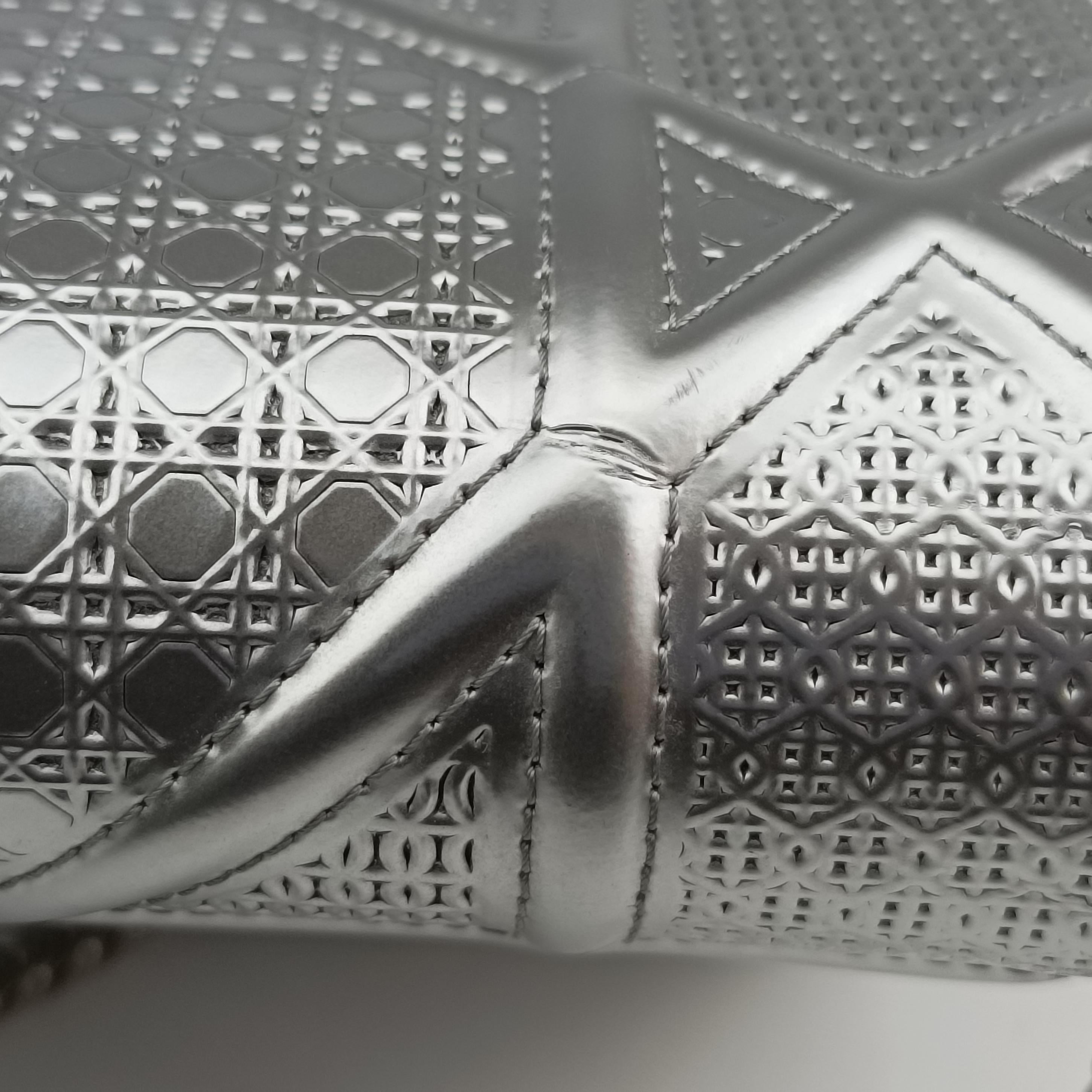 Secondhand Christian Dior Diorama Silver leather  shoulderbag | stylenewstar
