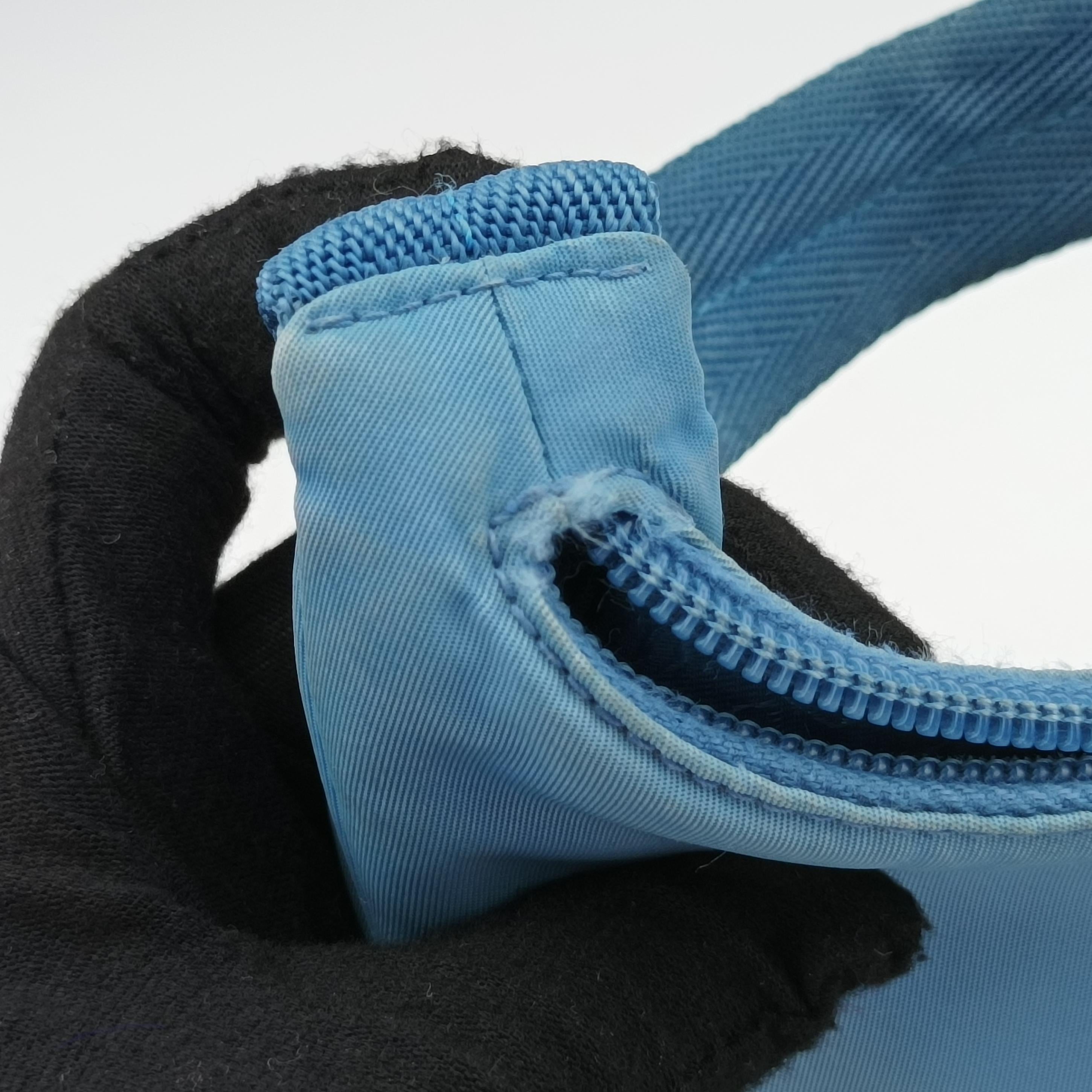 Secondhand Prada Re-Edition 2005 Re-Nylon Blue nylon 1BH204 shoulderbag | stylenewstar