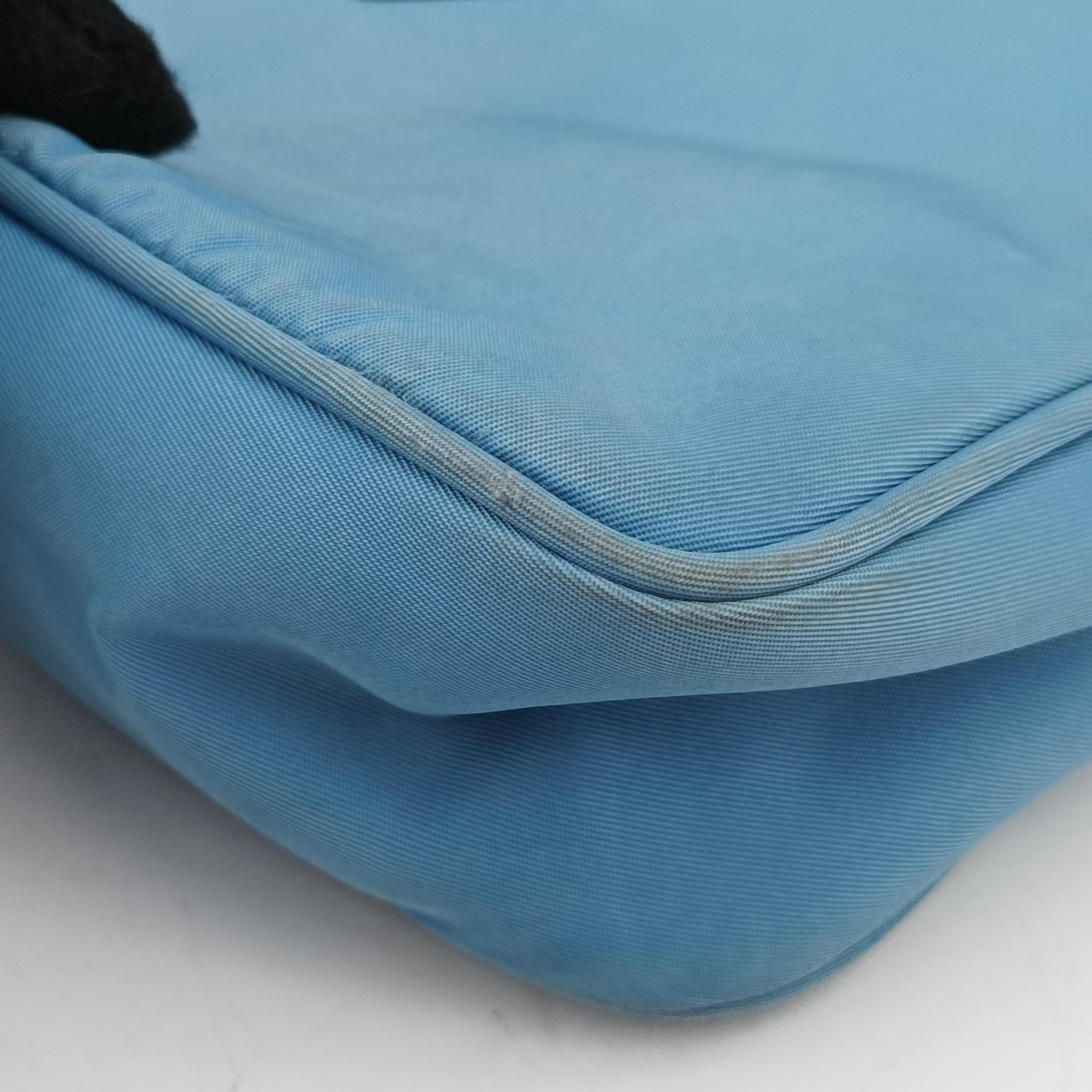 Secondhand Prada Re-Edition 2005 Re-Nylon Blue nylon 1BH204 shoulderbag | stylenewstar