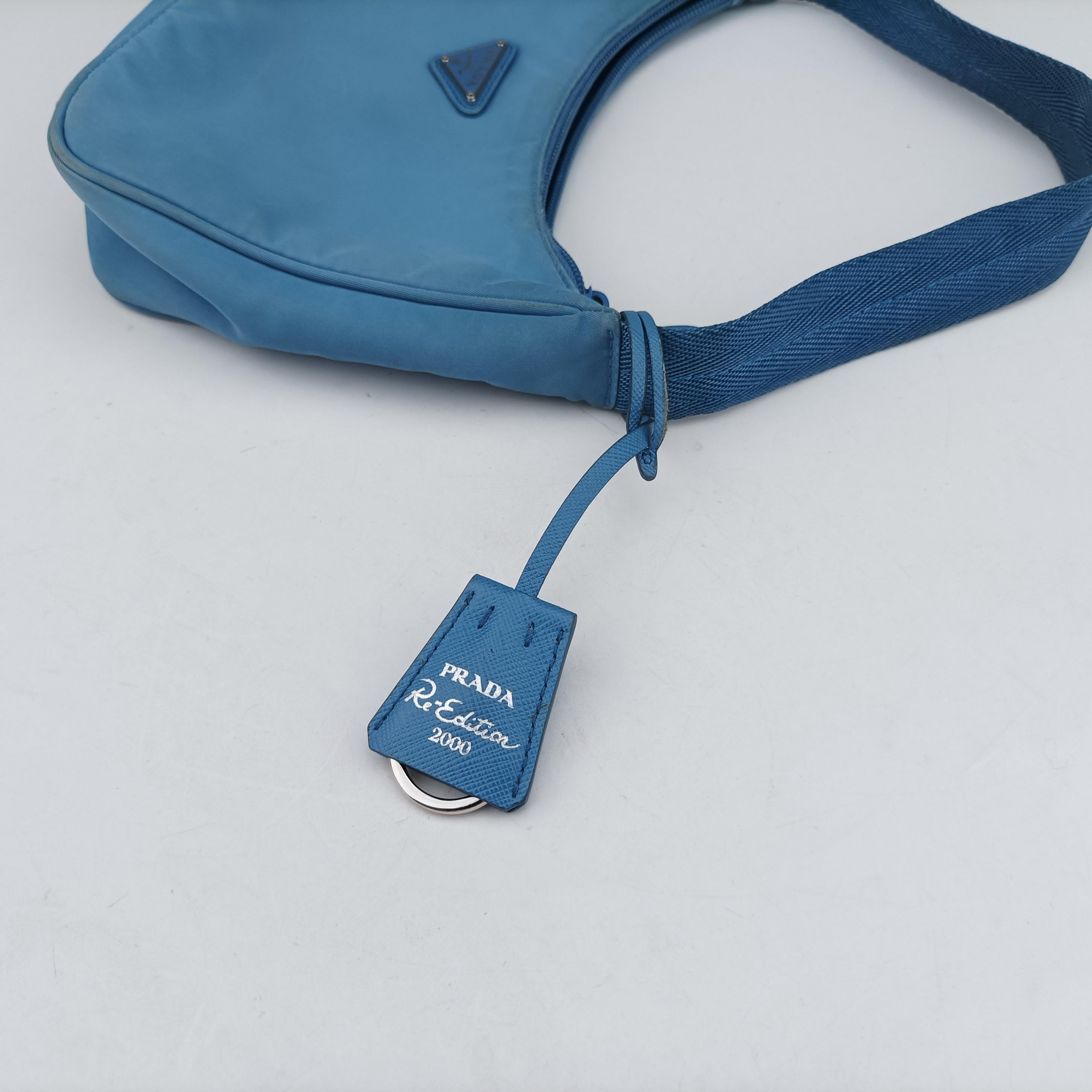 Secondhand Prada Re-Edition 2005 Re-Nylon Blue nylon 1BH204 shoulderbag | stylenewstar