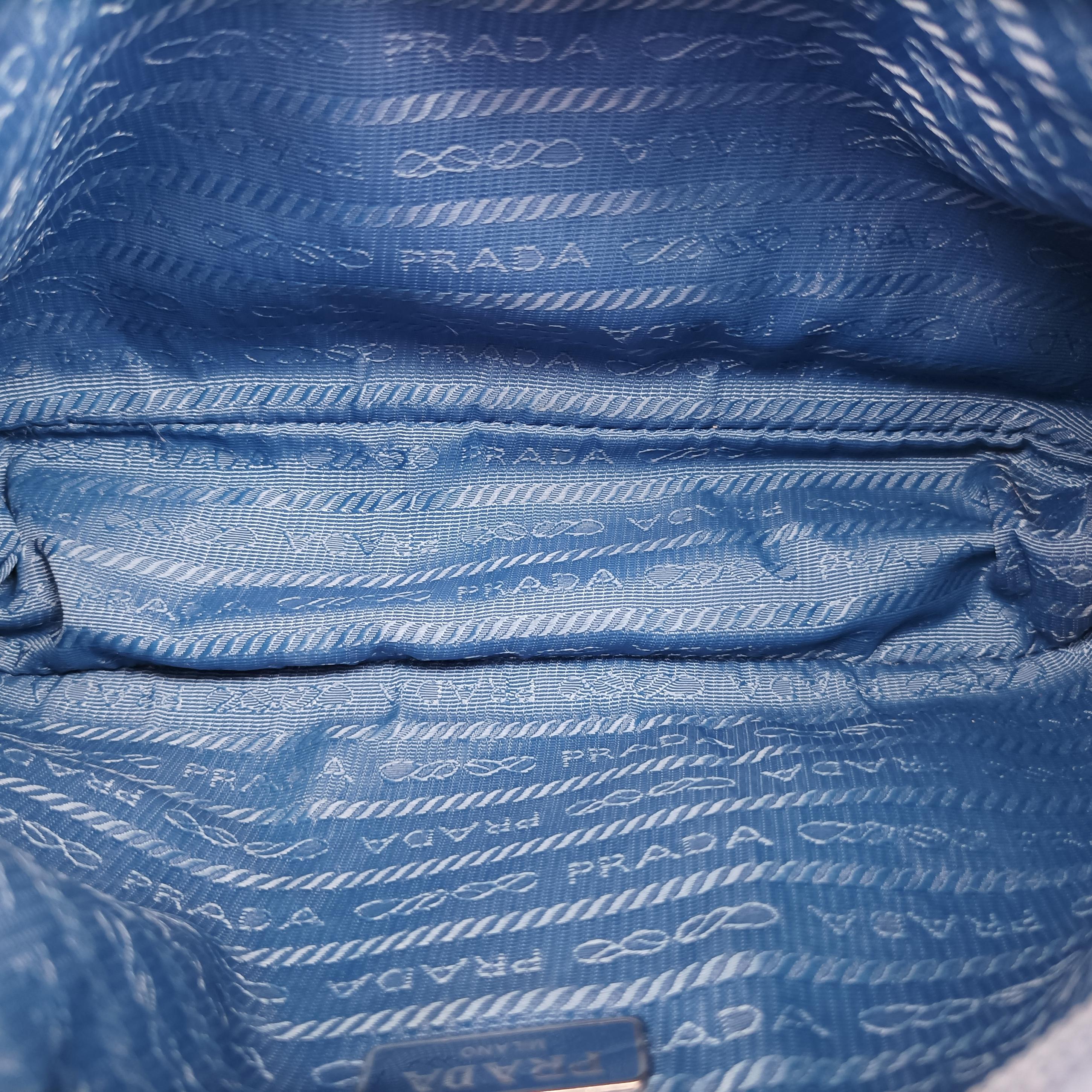 Secondhand Prada Re-Edition 2005 Re-Nylon Blue nylon 1BH204 shoulderbag | stylenewstar