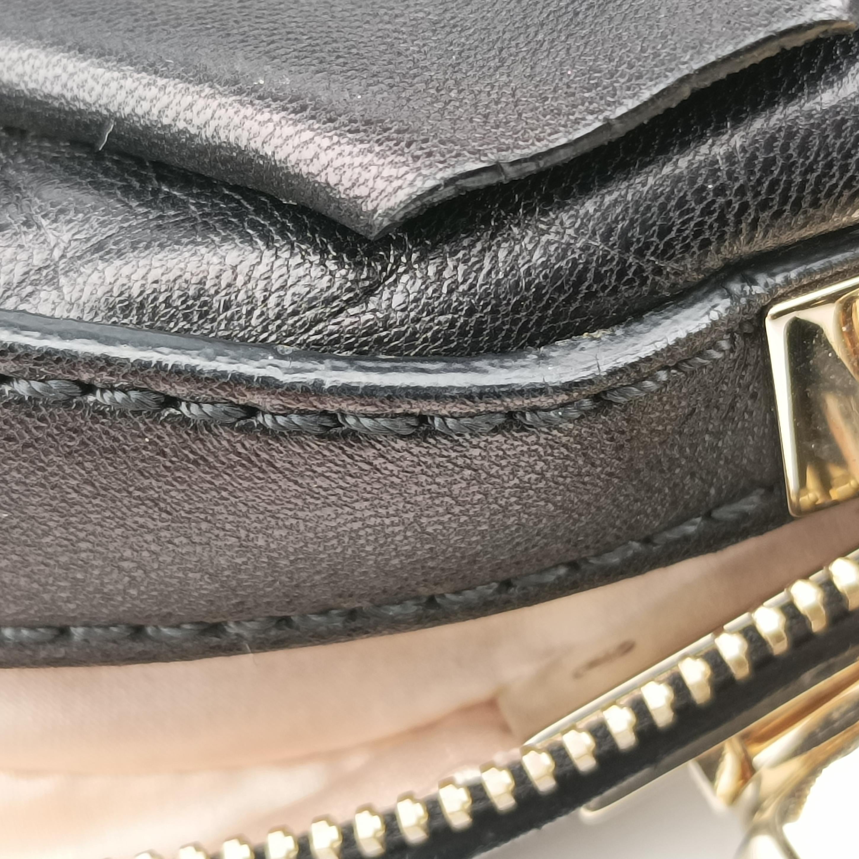 Pre-owned VERSACE Venita Bow Black leather  handbag | stylenewstar