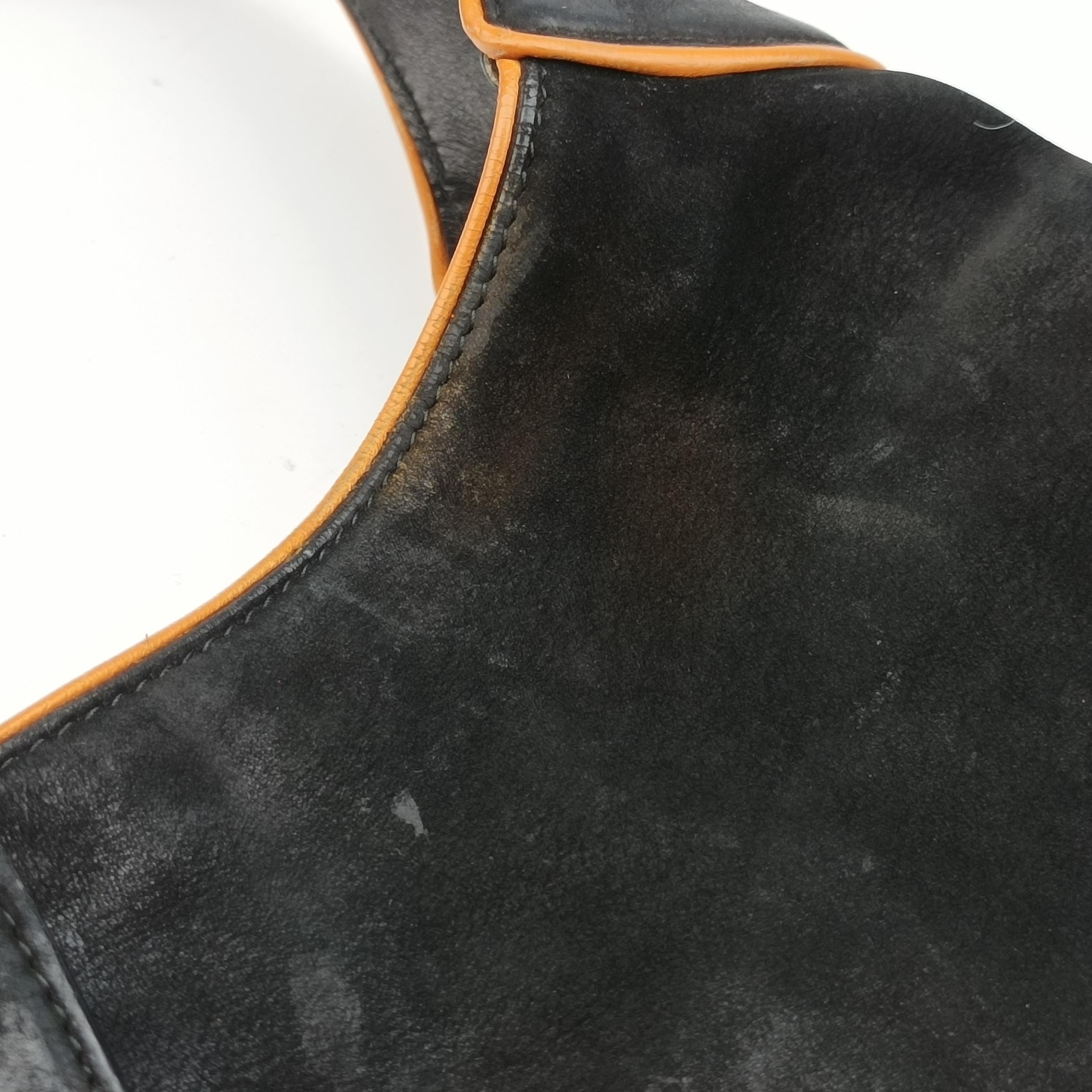 Pre-owned Gucci Jackie Flora Hobo Black Suede 277520 shoulderbag | stylenewstar