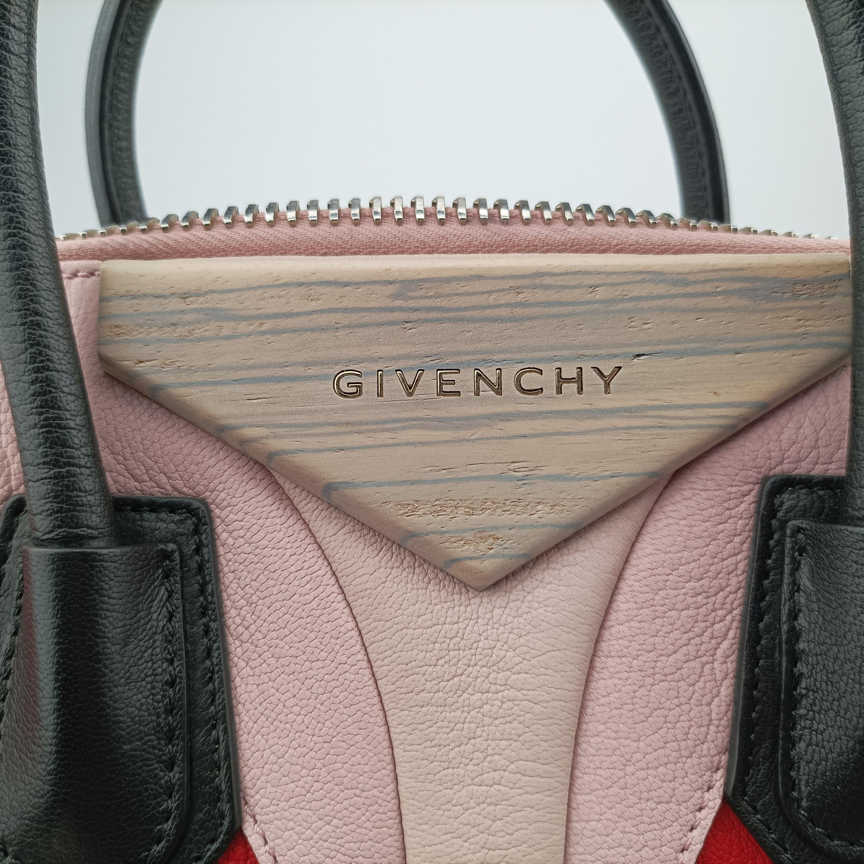 Vintage Givenchy Antigona Red×Black×Pink Leather  shoulderbag | stylenewstar