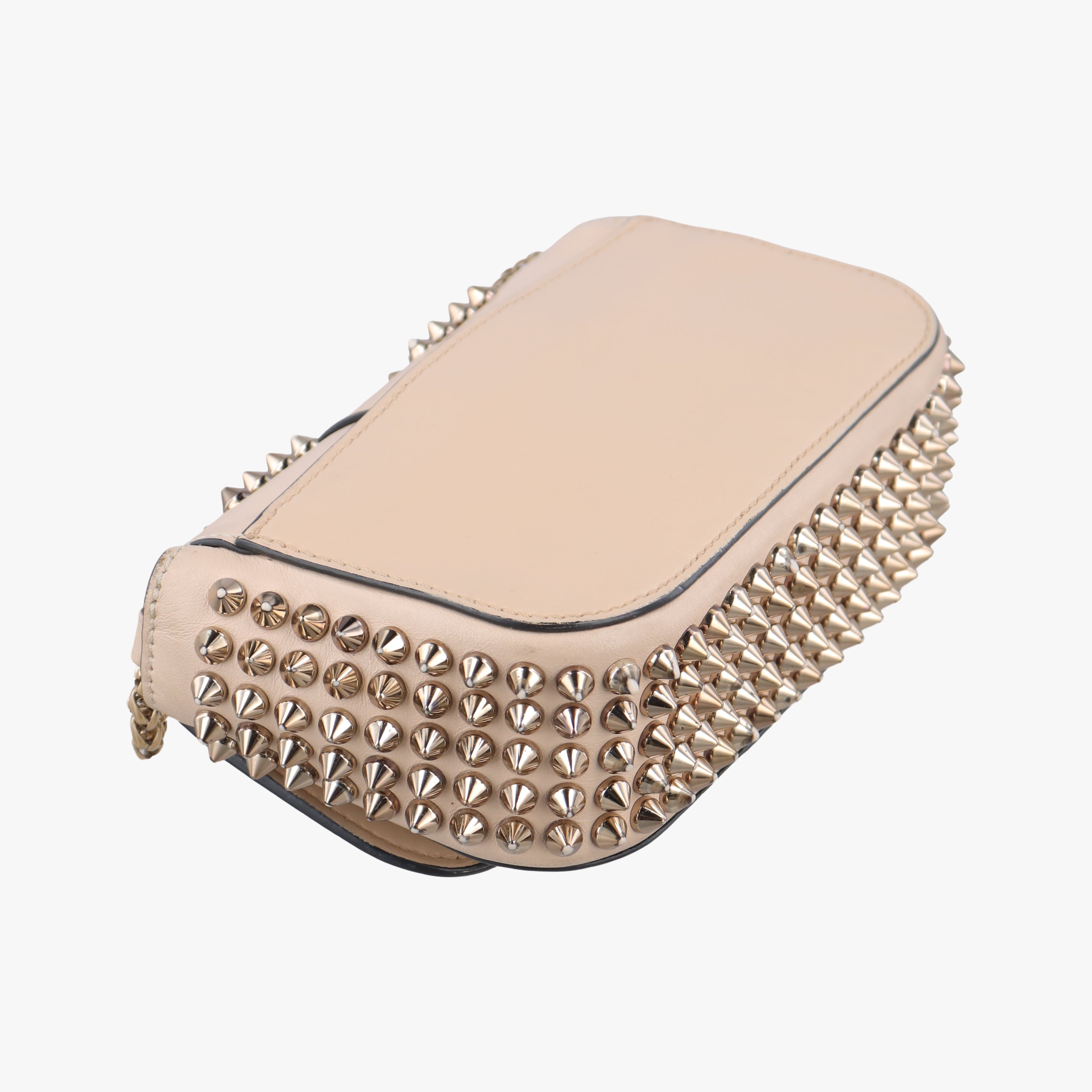 Pre-owned Christian Louboutin Sweet Charity Scarabe Spike beige Leather  shoulderbag | stylenewstar