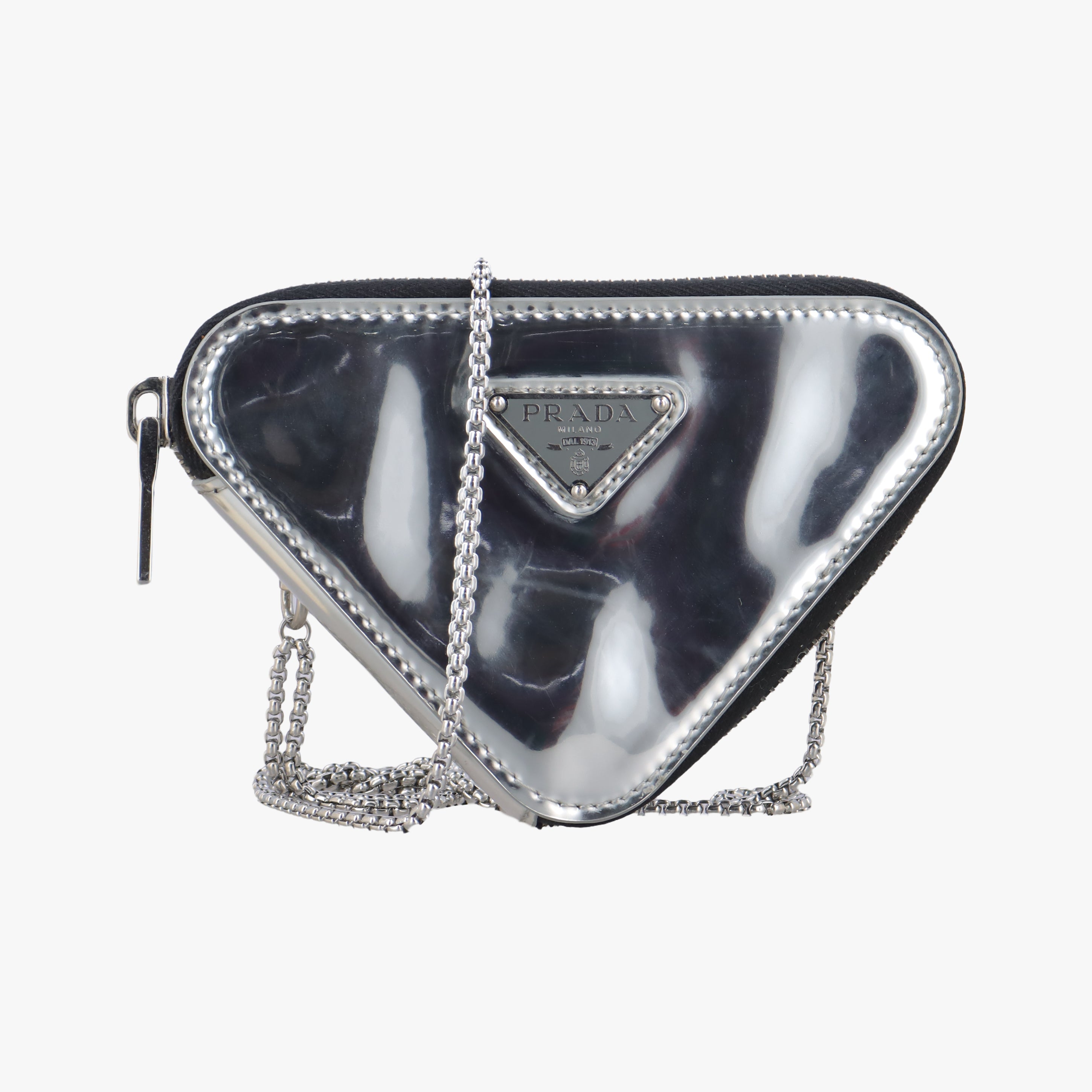 Secondhand Prada Triangle Logo Silver patent  shoulderbag | stylenewstar