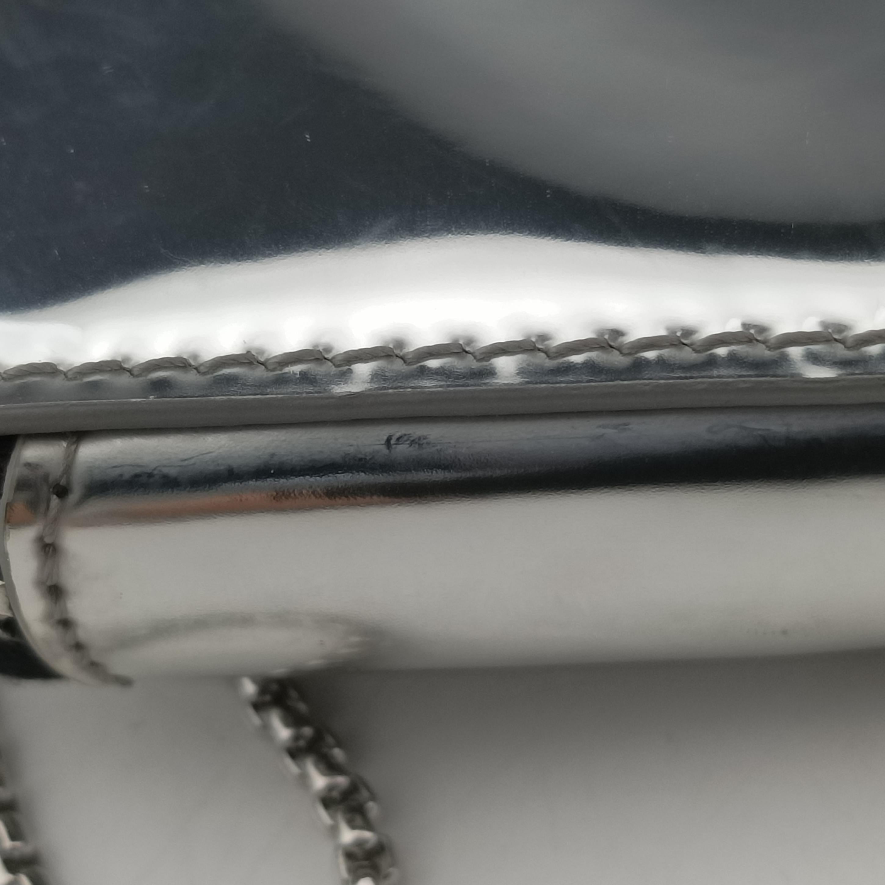 Secondhand Prada Triangle Logo Silver patent  shoulderbag | stylenewstar