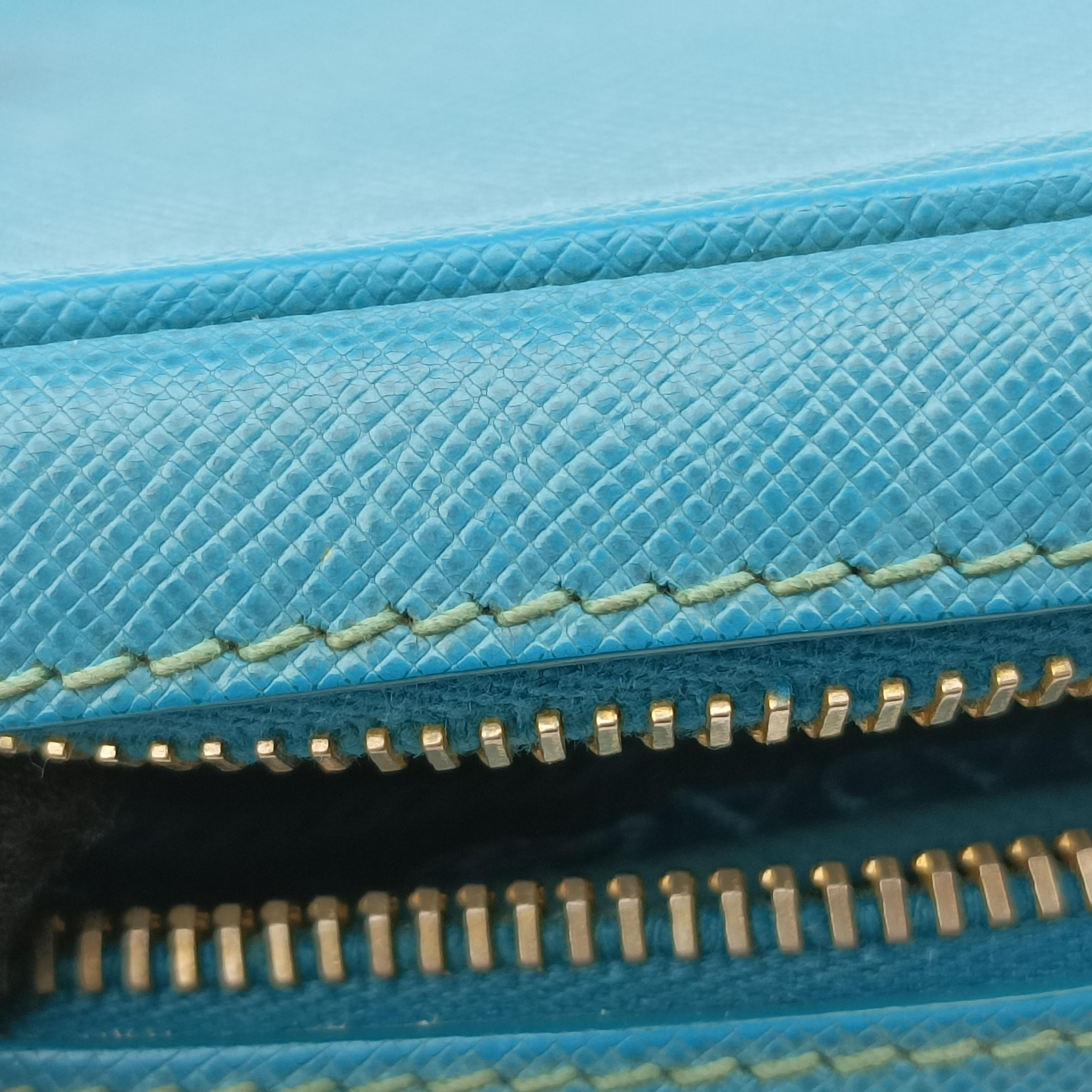 Pre-owned Prada VITELLO PHENIX camera bag Blue SAFFIANO Leather 1N1674 shoulderbag | stylenewstar