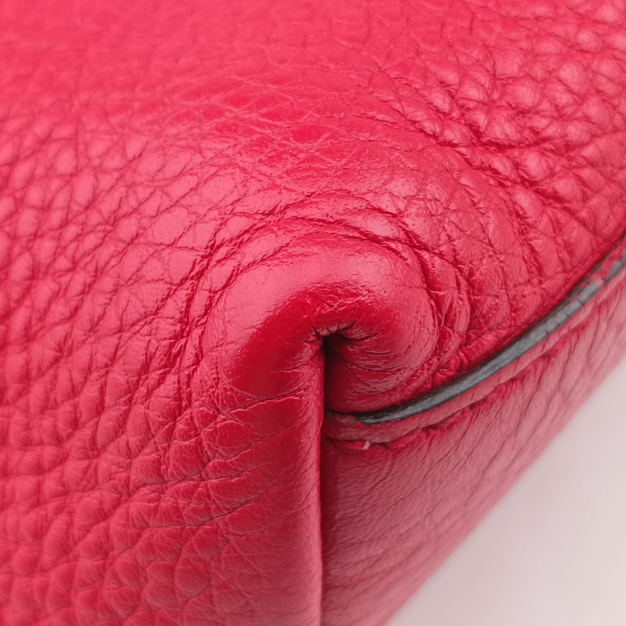 Pre-owned Gucci Soho Red Leather 308982 shoulderbag | stylenewstar