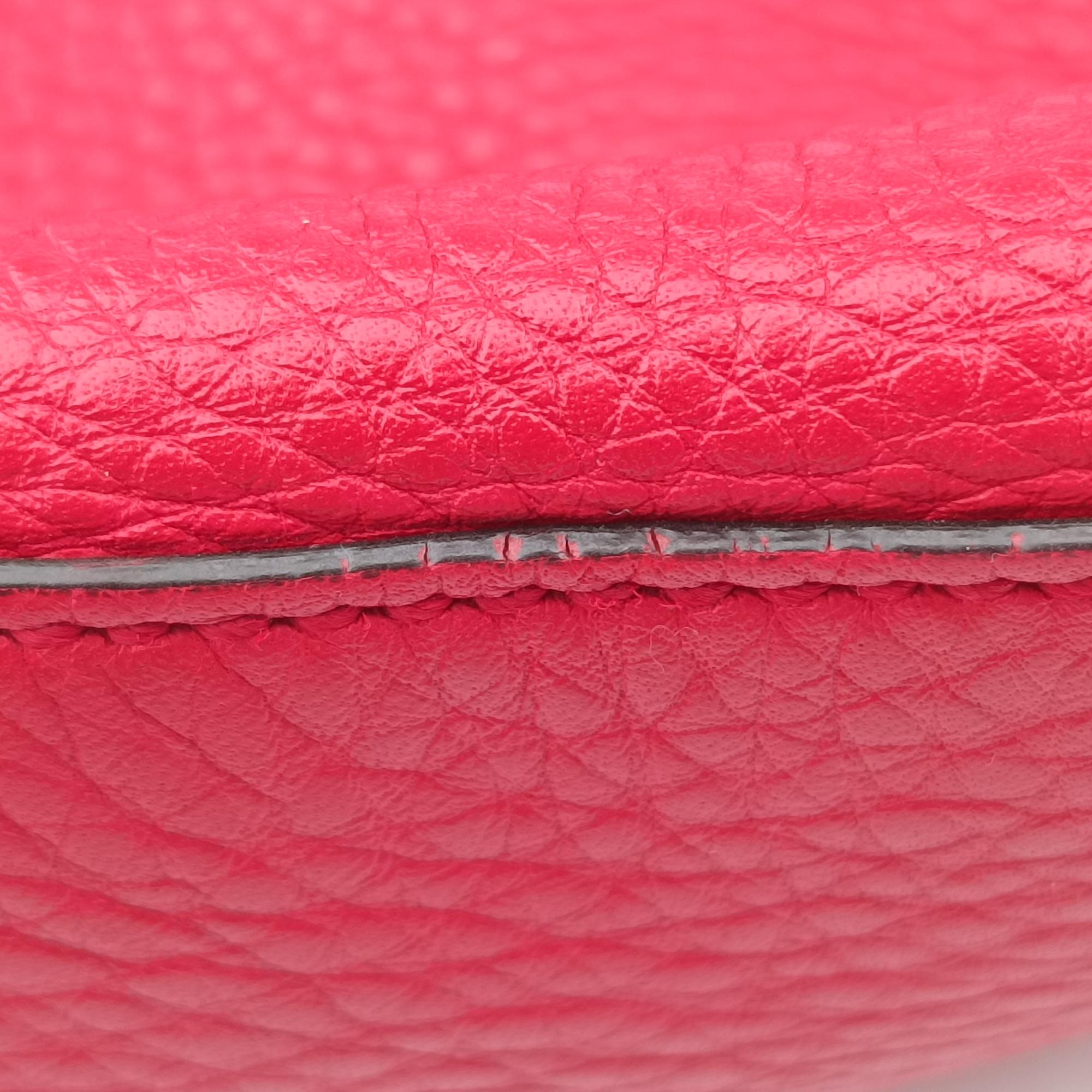 Pre-owned Gucci Soho Red Leather 308982 shoulderbag | stylenewstar