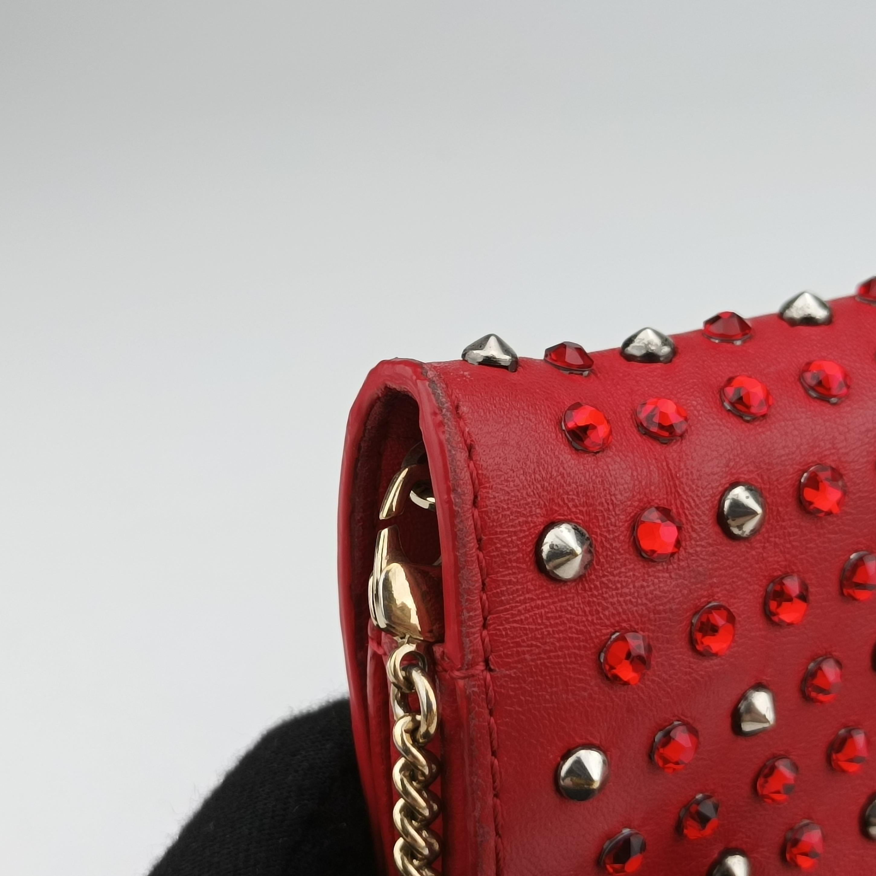 Pre-owned VERSACE Studded Palazzo medusa Red Leather  shoulderbag | stylenewstar