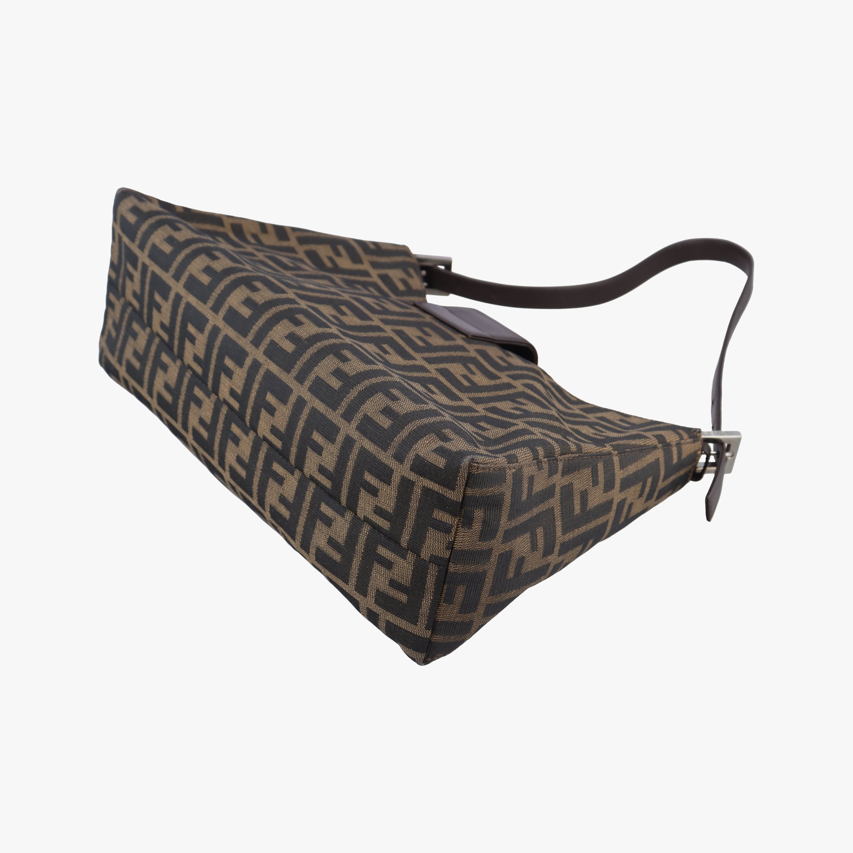 Pre-owned Fendi Mamma Baguette Brown canvas×leather 091611 shoulderbag | stylenewstar