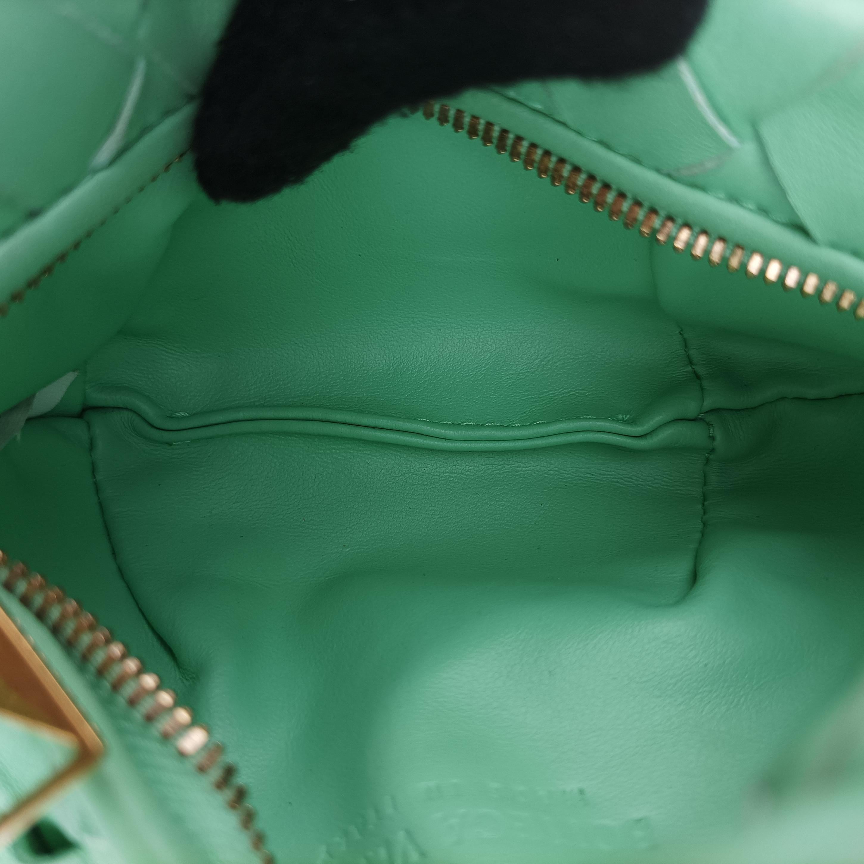 Pre-owned Bottega Veneta The Jodie Green lambskin  handbag | stylenewstar