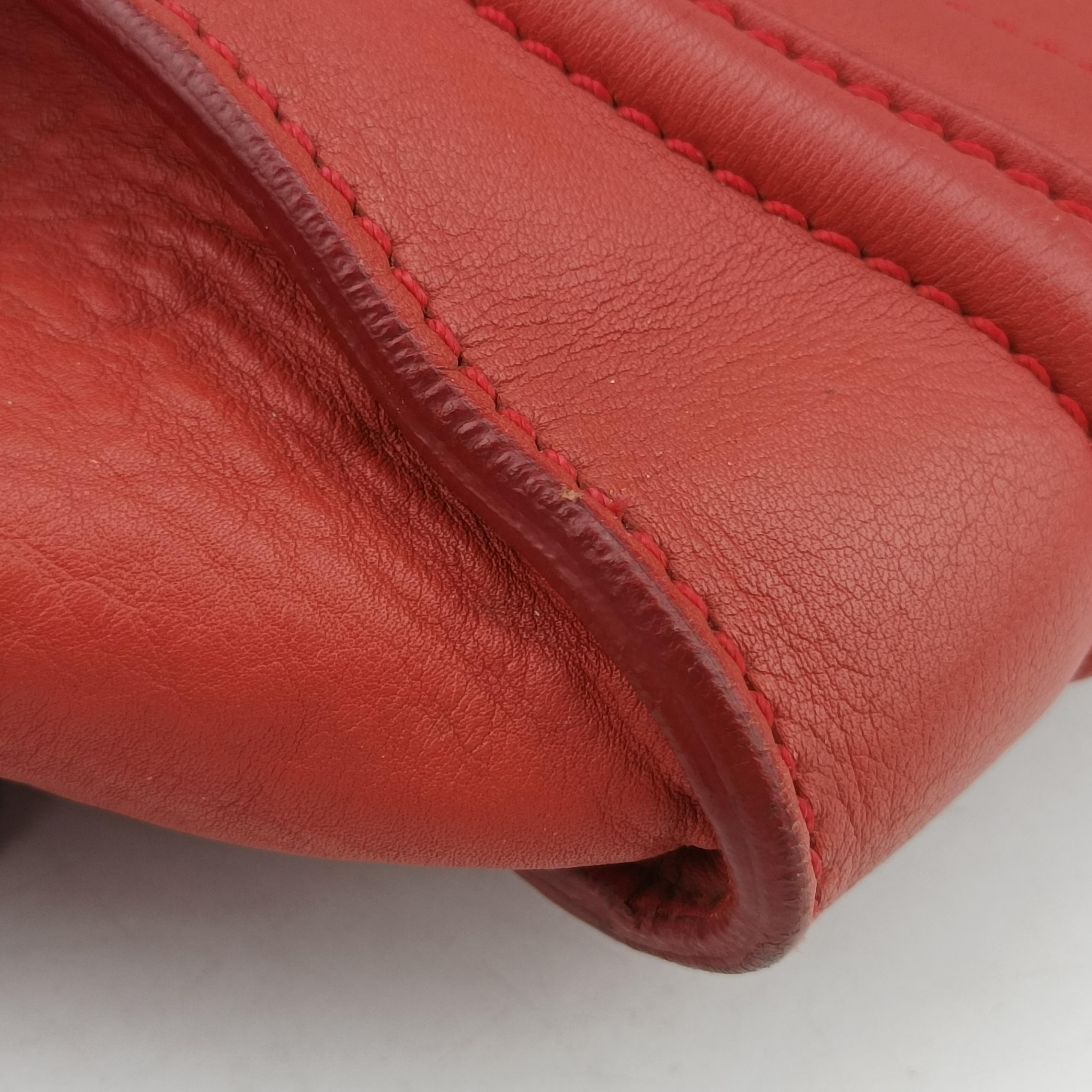 Pre-owned Celine Luggage Mini Shopper Red Leather  handbag | stylenewstar