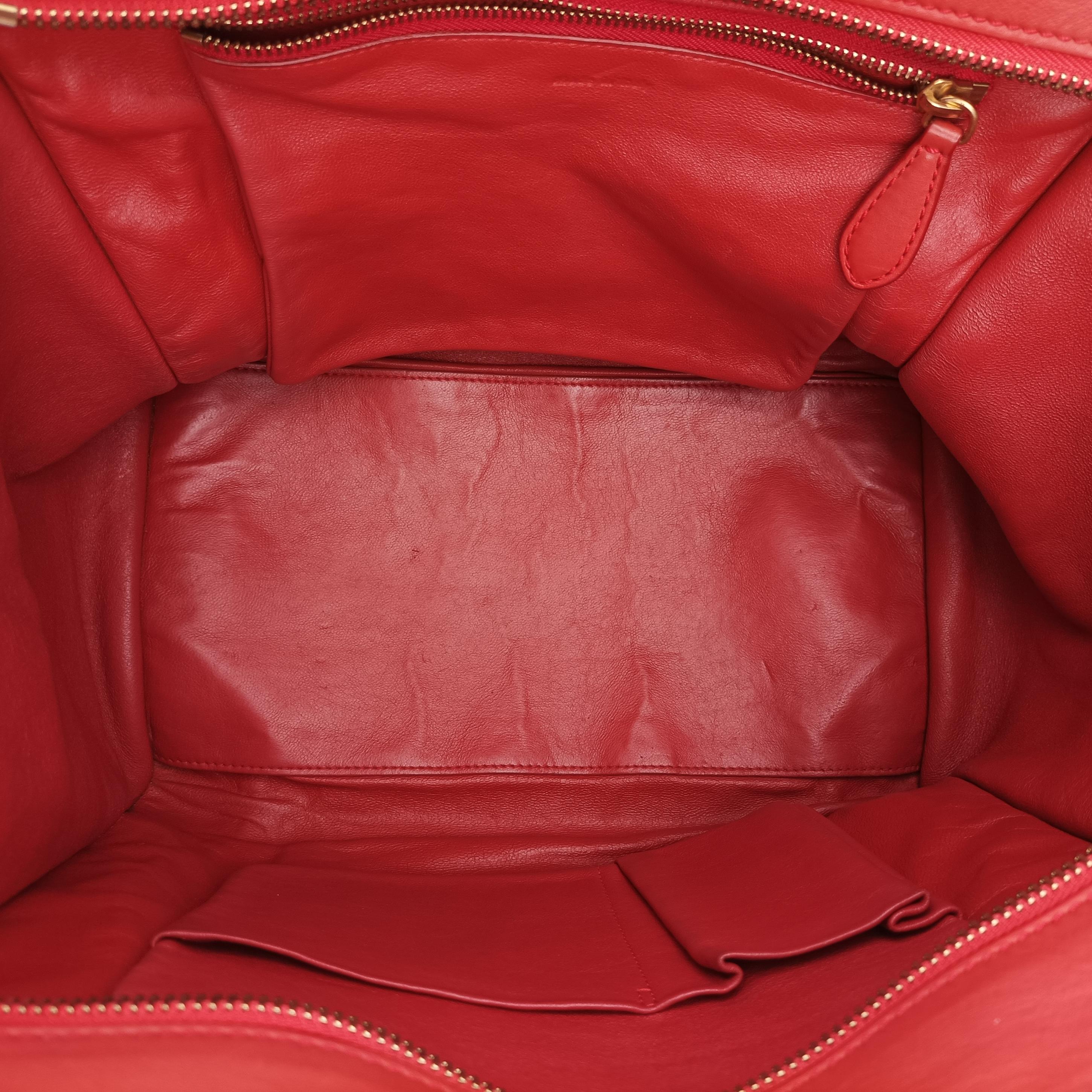 Pre-owned Celine Luggage Mini Shopper Red Leather  handbag | stylenewstar