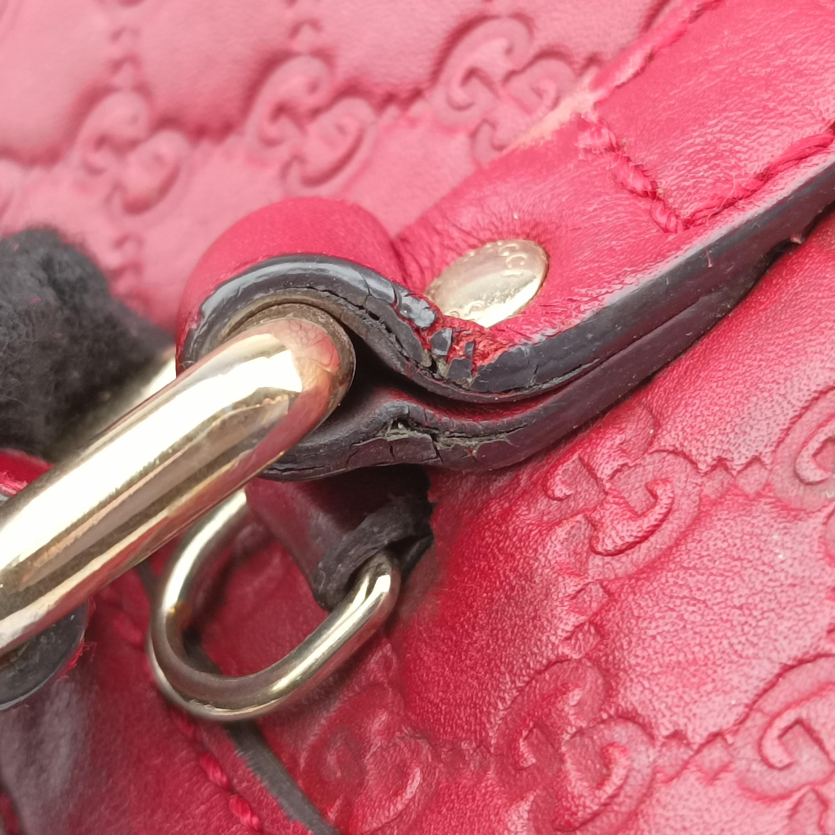 Pre-owned Gucci Microguccissima Red Leather 449654 shoulderbag | stylenewstar