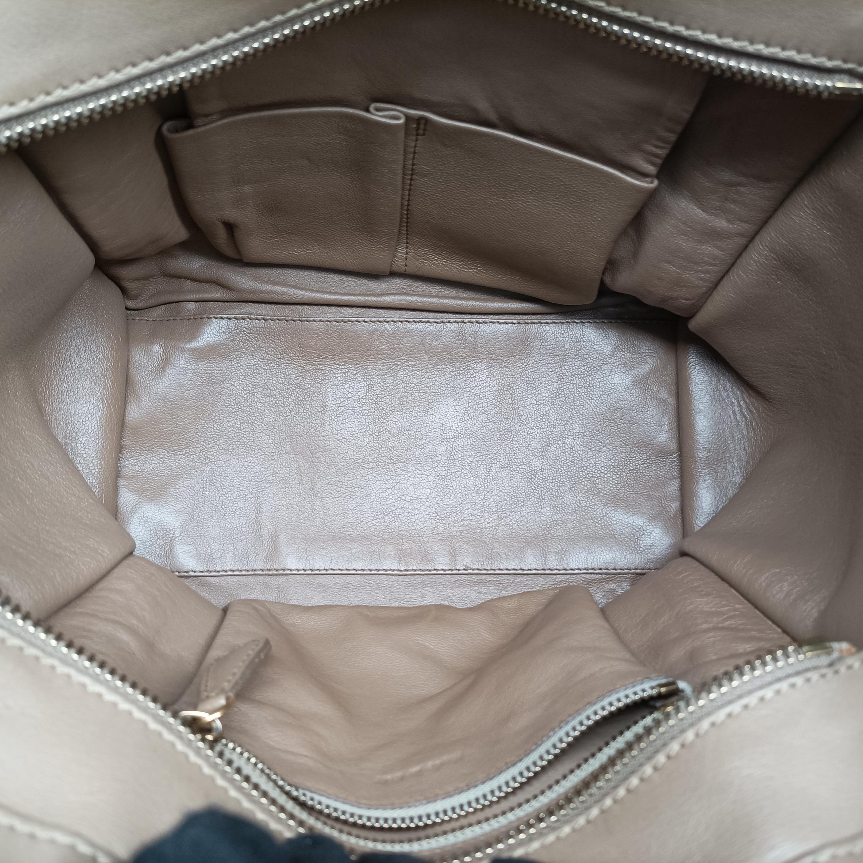 Pre-owned Celine luggage mini shopper Beige Leather  handbag | stylenewstar