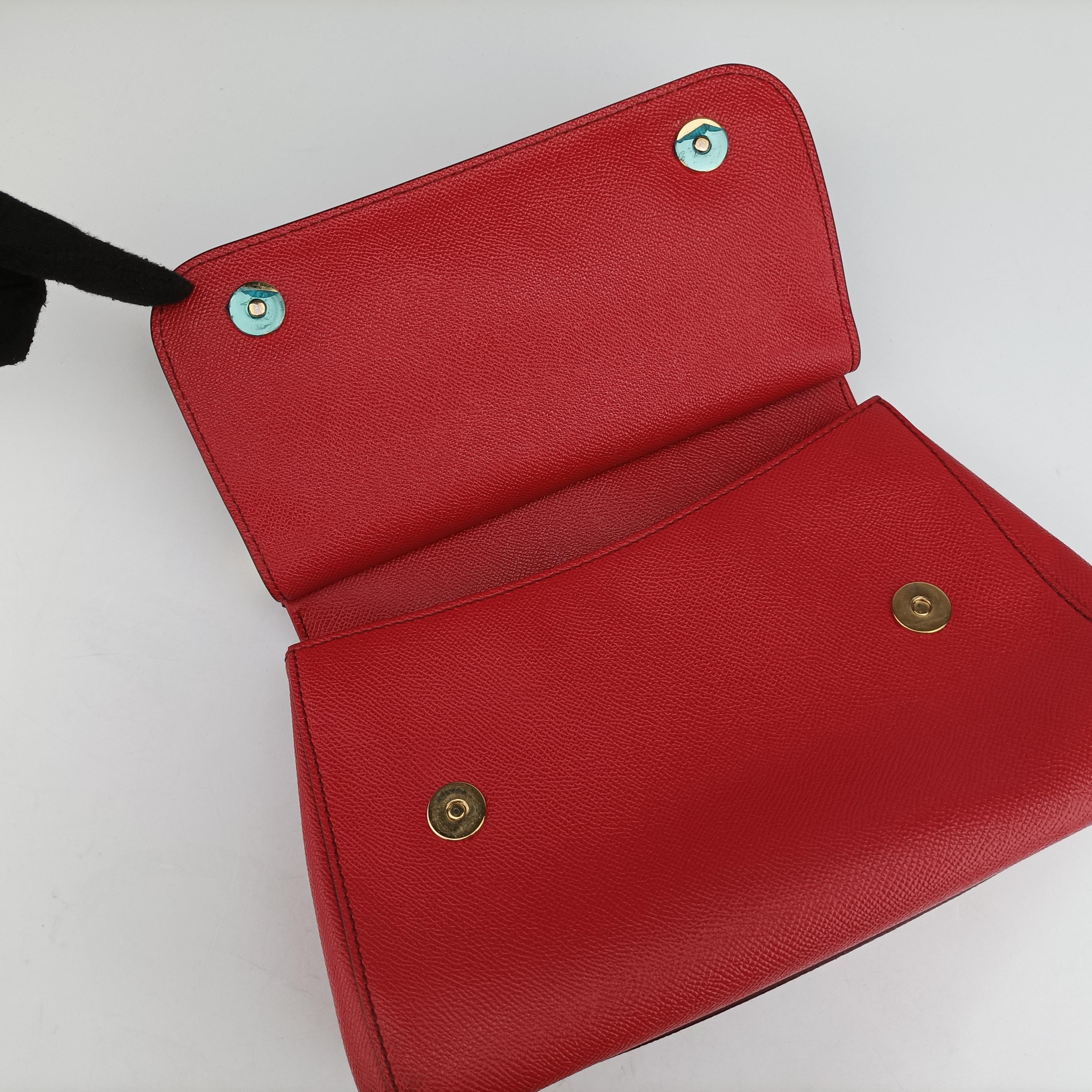 Secondhand Dolce & Gabbana SICILY Red Leather  handbag | stylenewstar