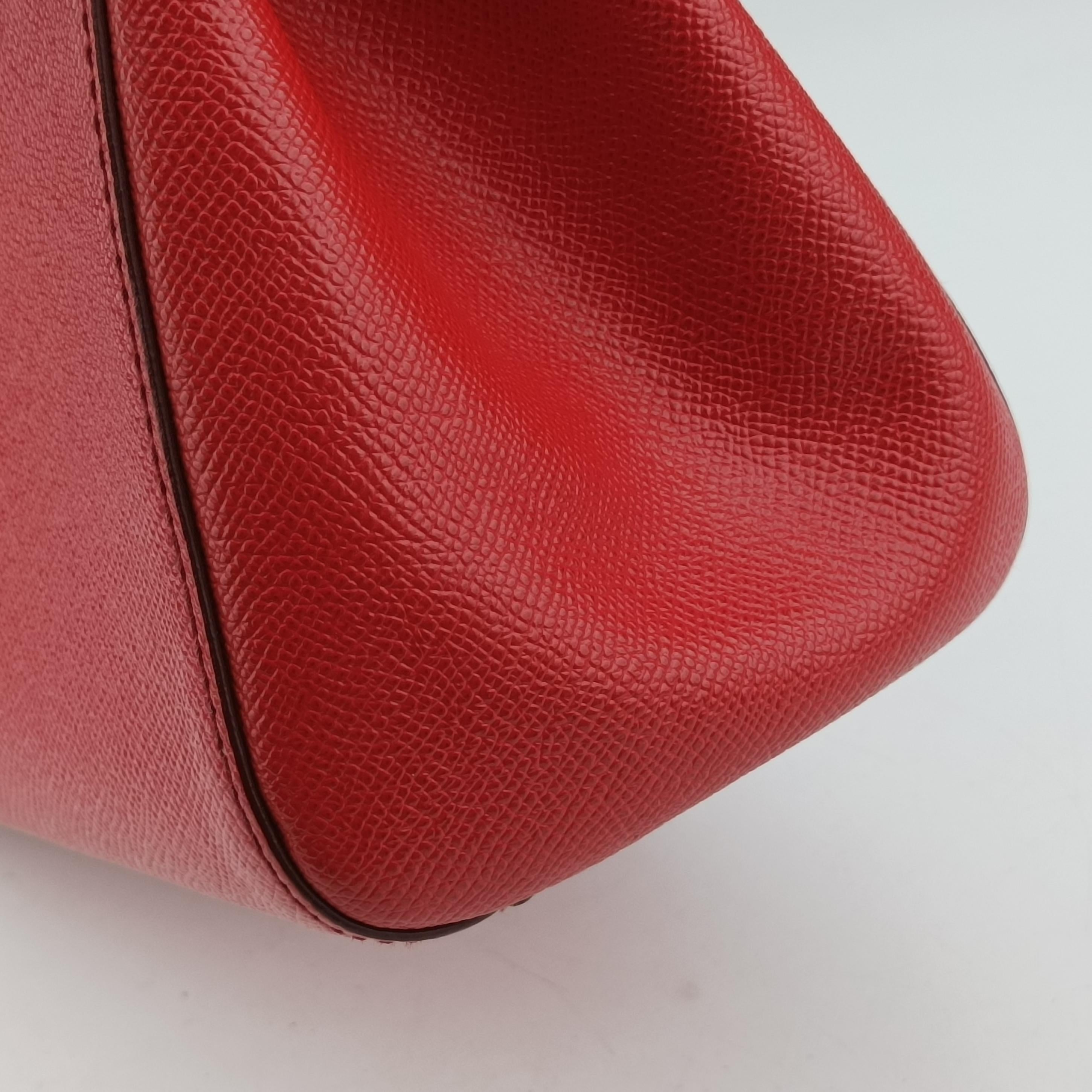 Secondhand Dolce & Gabbana SICILY Red Leather  handbag | stylenewstar