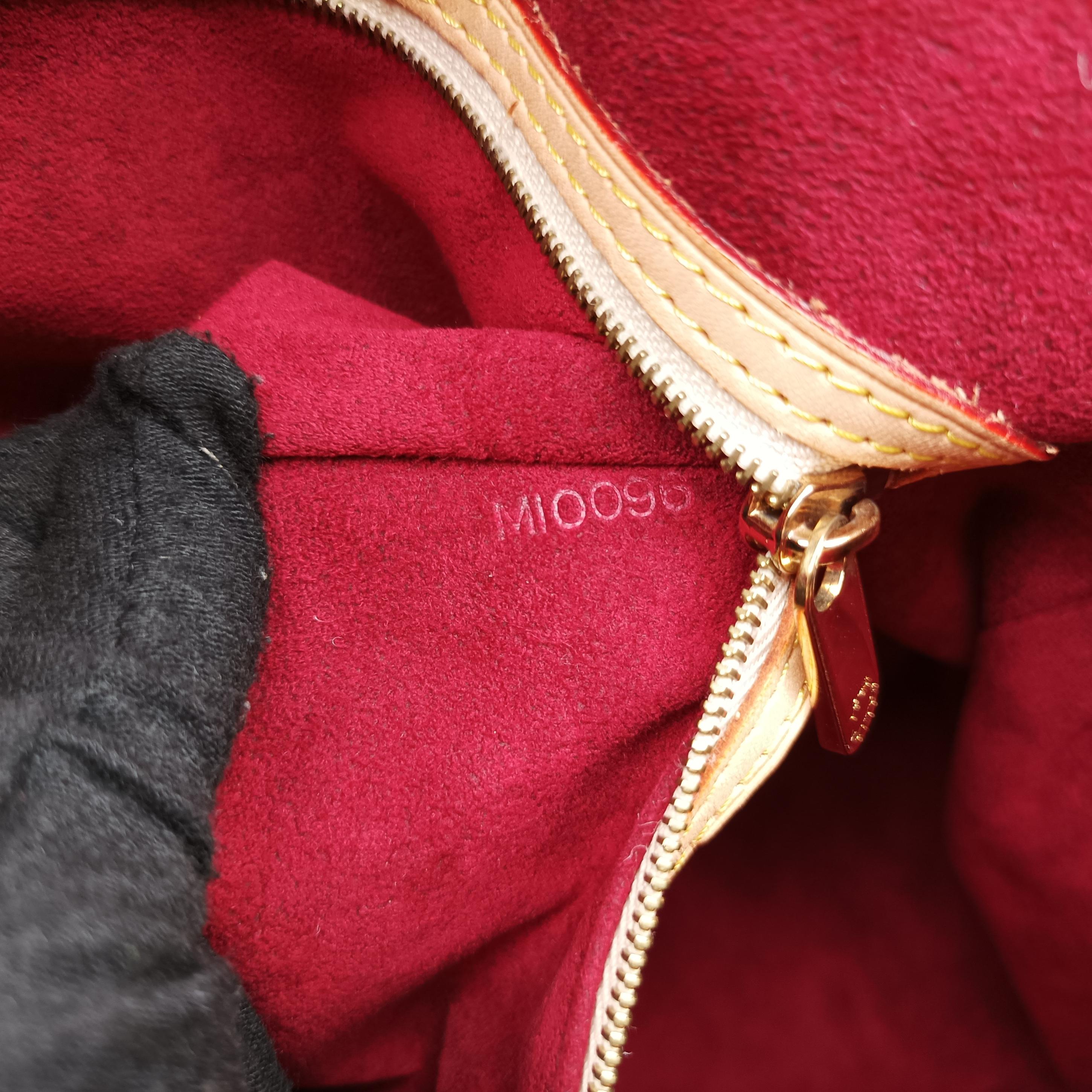 Pre-owned Louis Vuitton AURELIA MM white Monogram Multicolor M40094 shoulderbag | stylenewstar