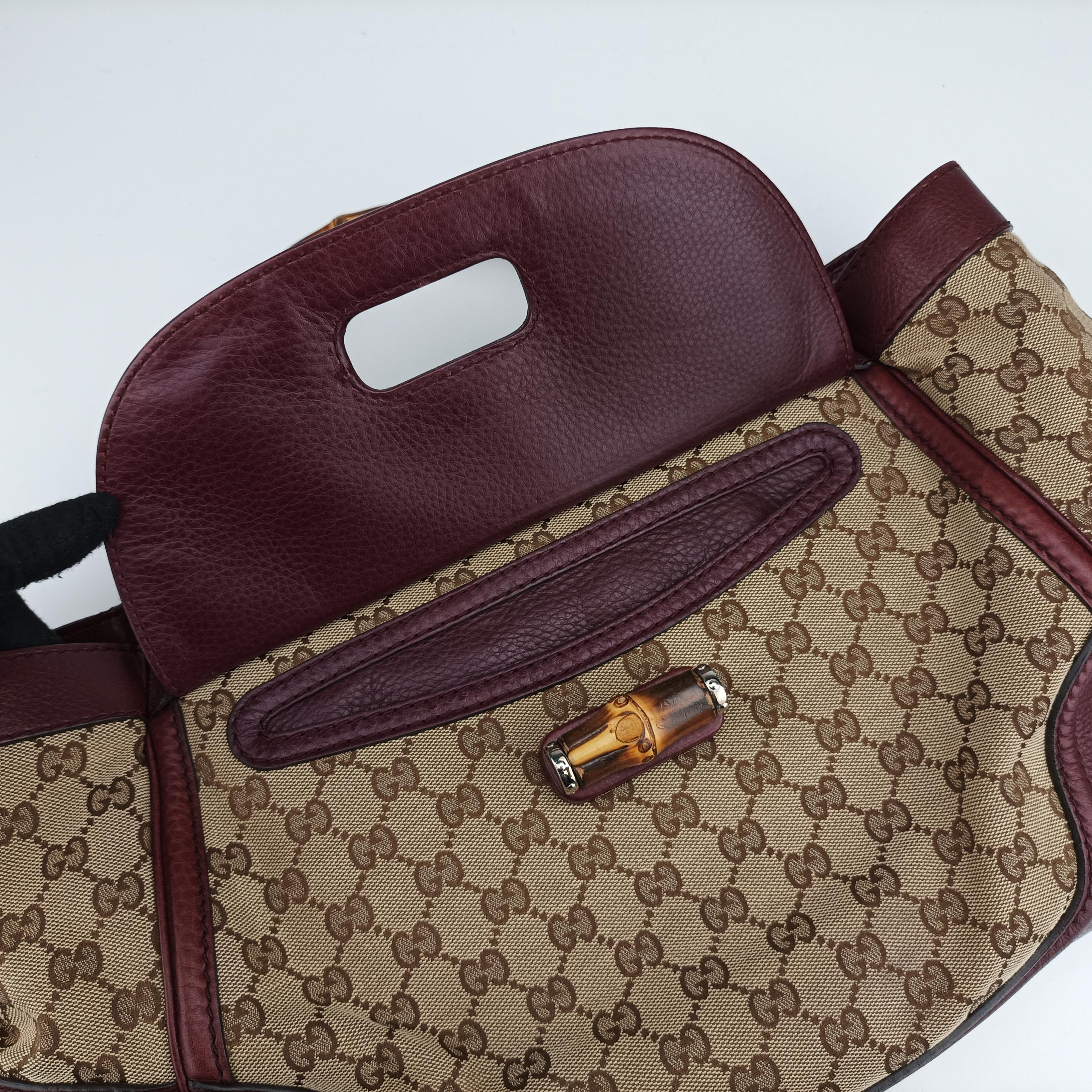 Pre-owned Gucci New Bamboo Tassel khaki×burgundy Leather × fabric 246860 handbag | stylenewstar