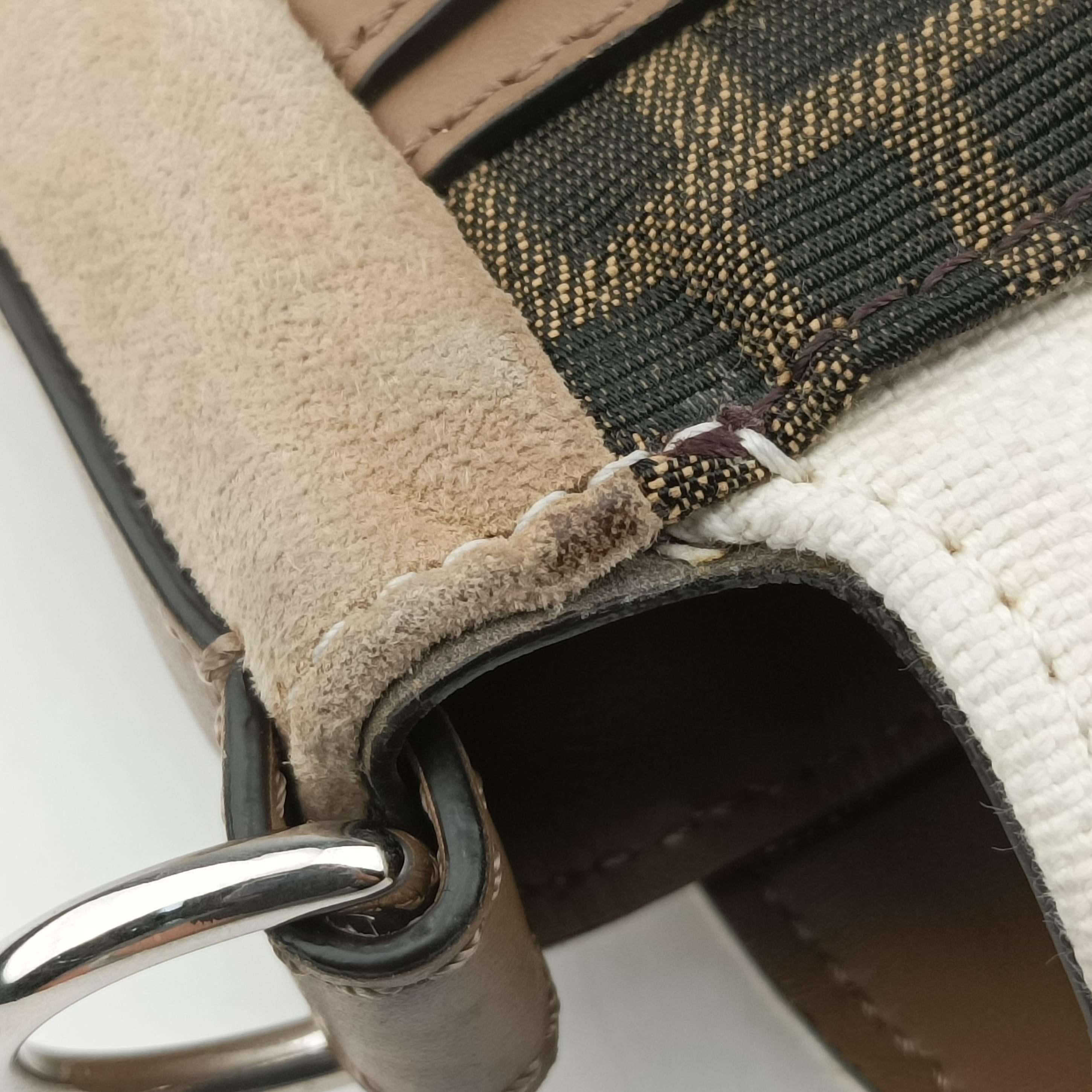 Pre-owned Fendi Baguette Brown x White x Beige canvas×leather 7VA478 shoulderbag | stylenewstar