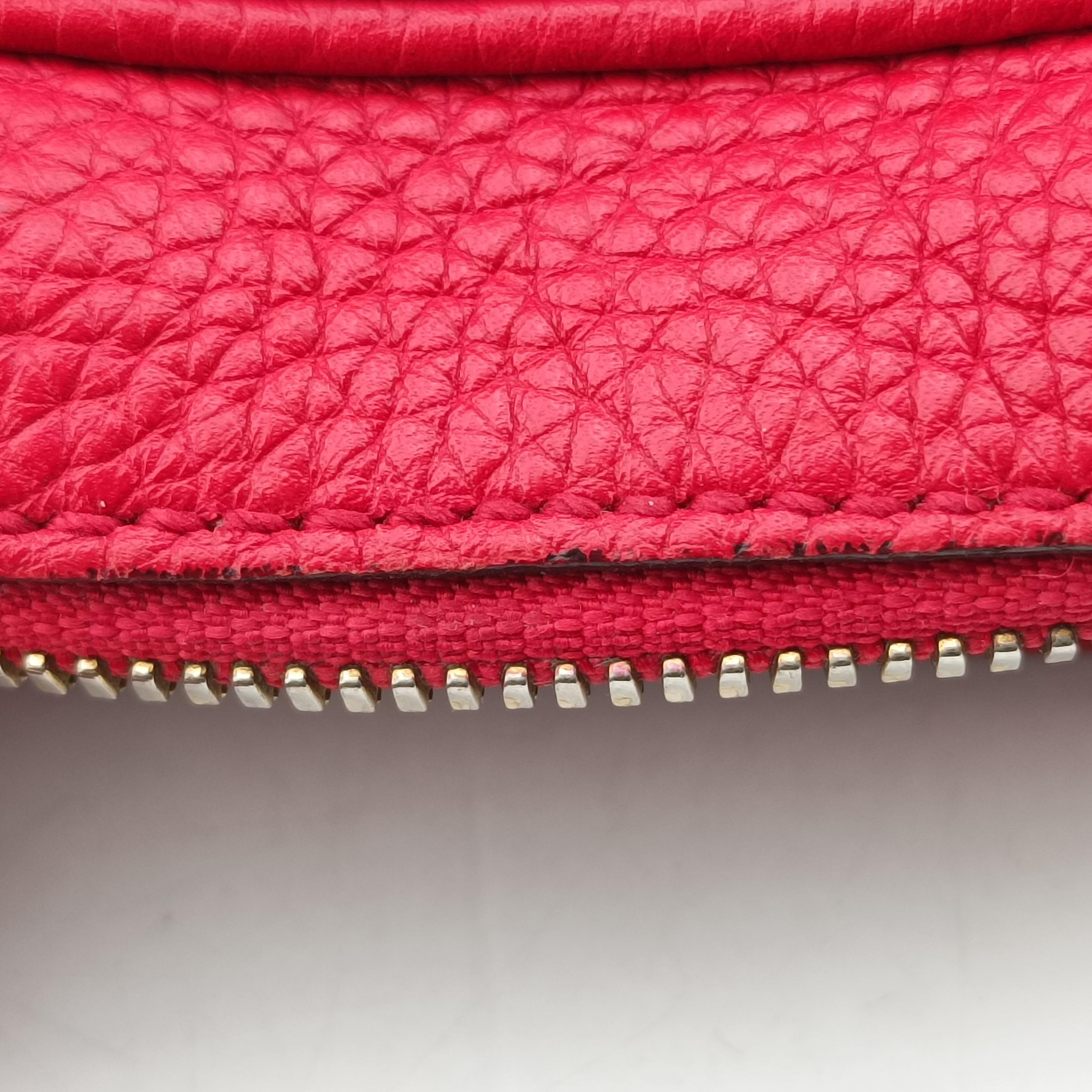 Pre-owned Gucci Soho Red Leather 308364 shoulderbag | stylenewstar