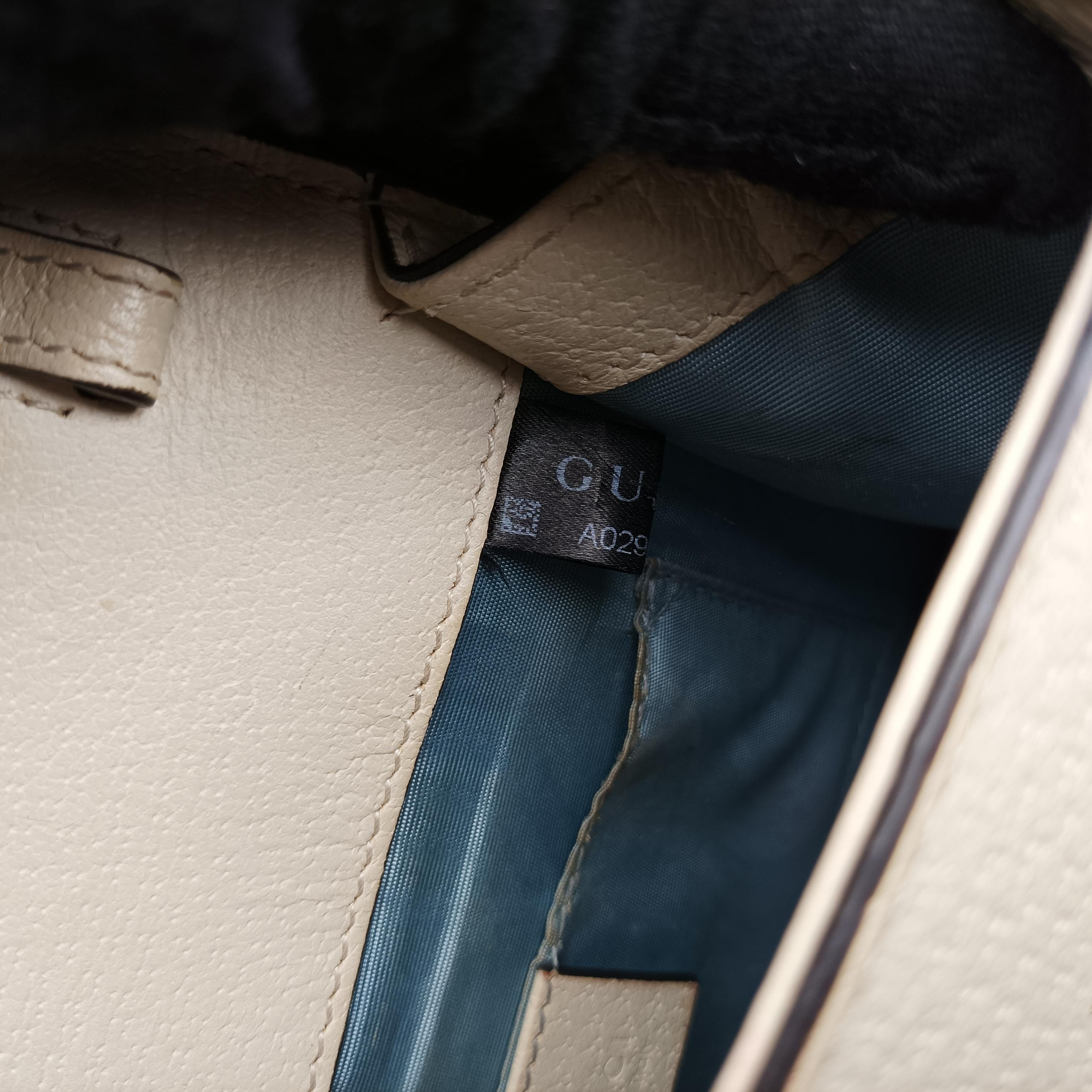 Pre-owned Gucci Sylvie White Leather 470270 shoulderbag | stylenewstar