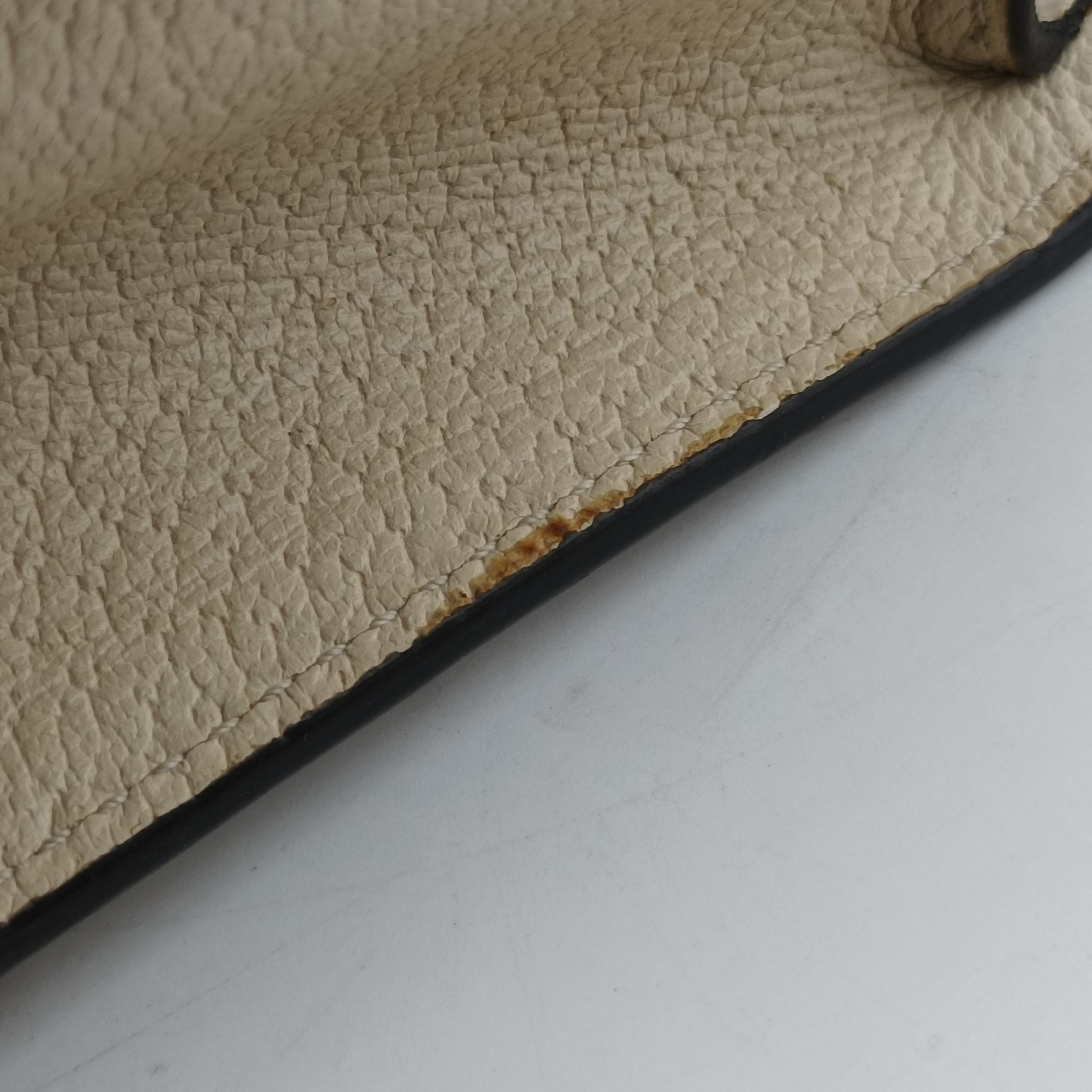 Pre-owned Gucci Sylvie White Leather 470270 shoulderbag | stylenewstar