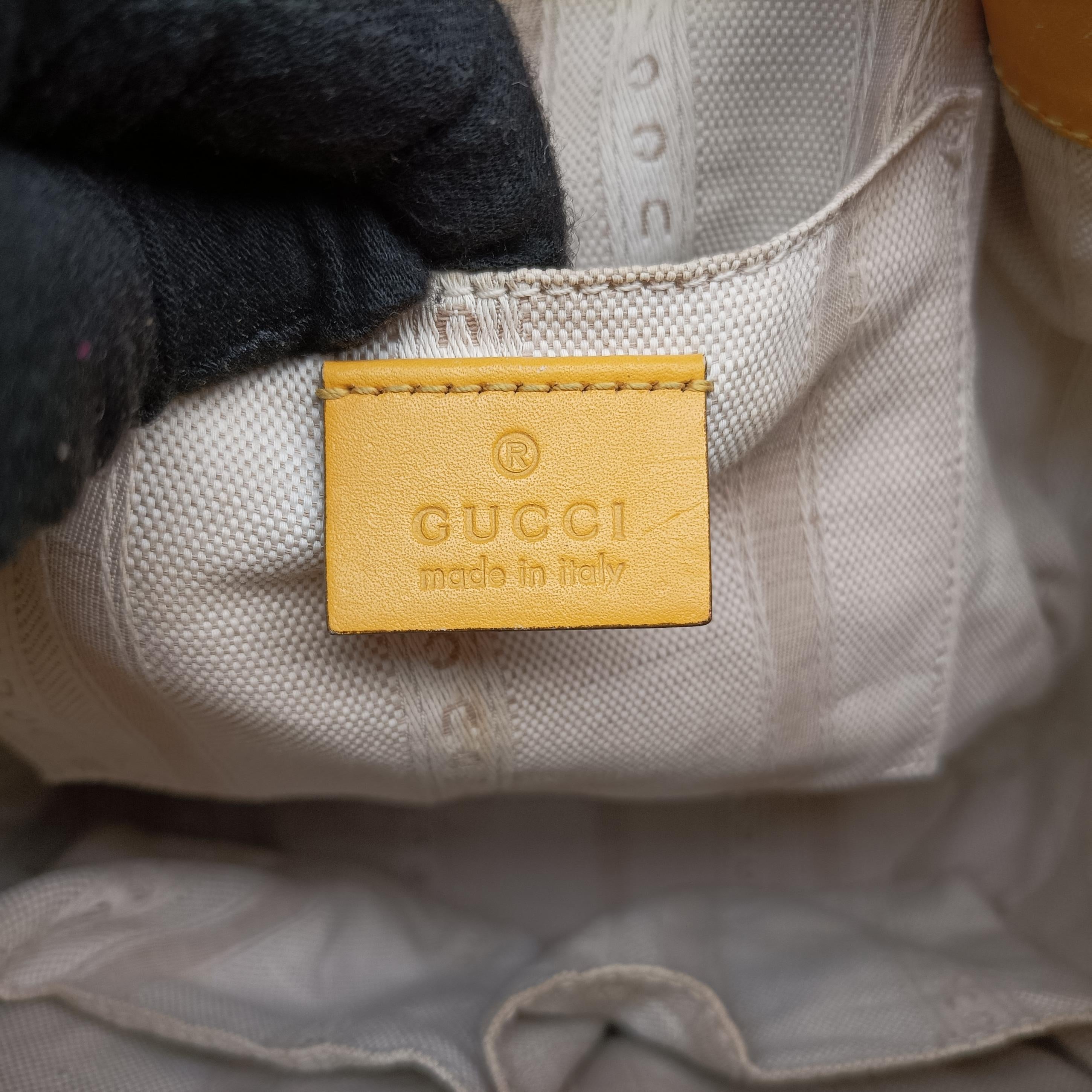Pre-owned Gucci Bright Diamante Bucket Yellow Leather 354229 shoulderbag | stylenewstar