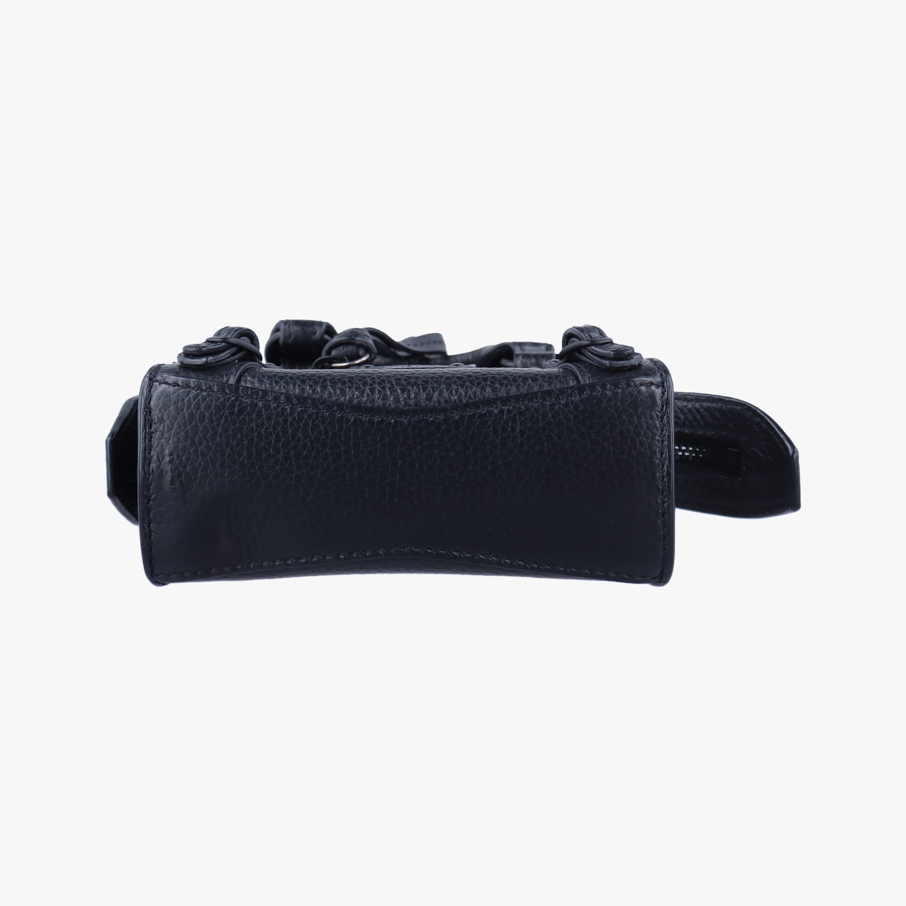 Pre-owned Balenciaga Neo Classic Nano Black Leather  shoulderbag | stylenewstar
