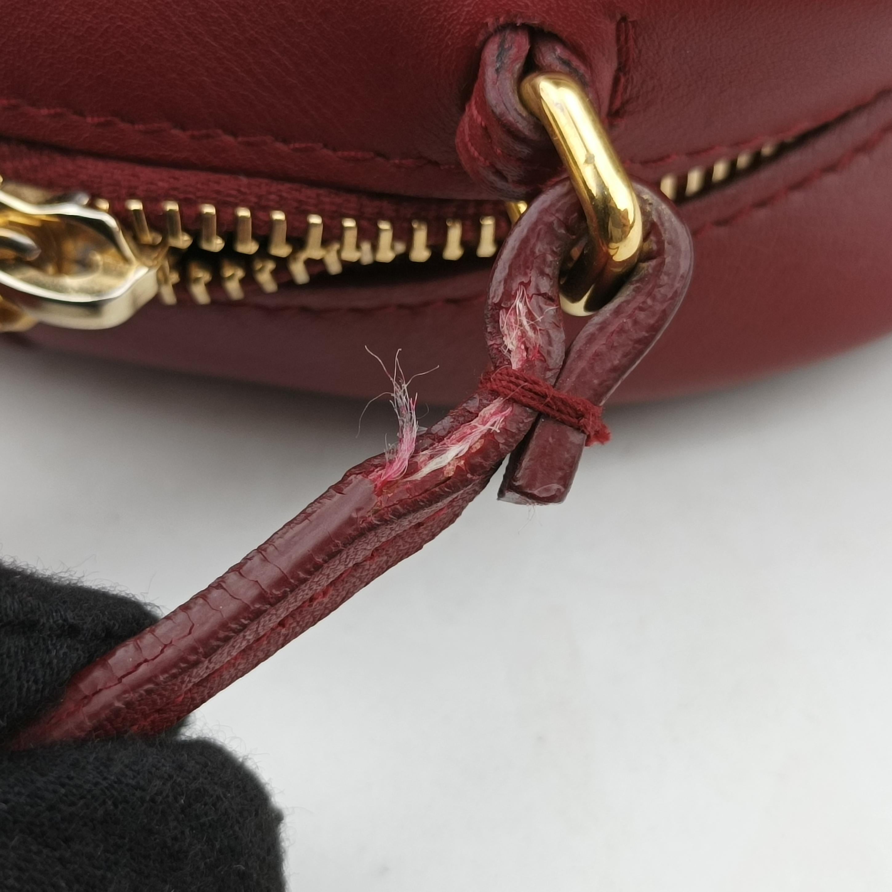Secondhand Yves Saint Laurent Monogram Blogger Red Leather 425317 shoulderbag | stylenewstar