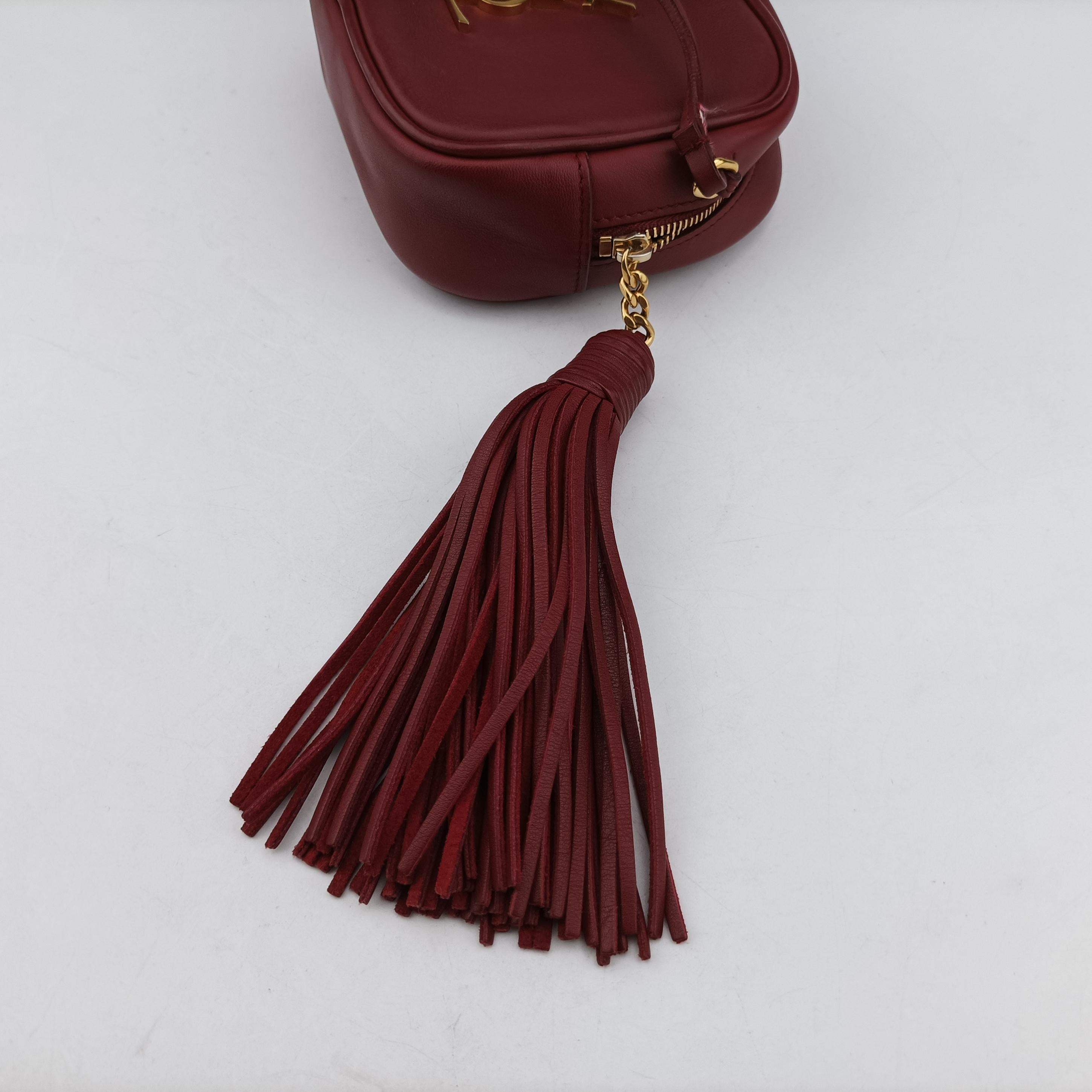 Secondhand Yves Saint Laurent Monogram Blogger Red Leather 425317 shoulderbag | stylenewstar