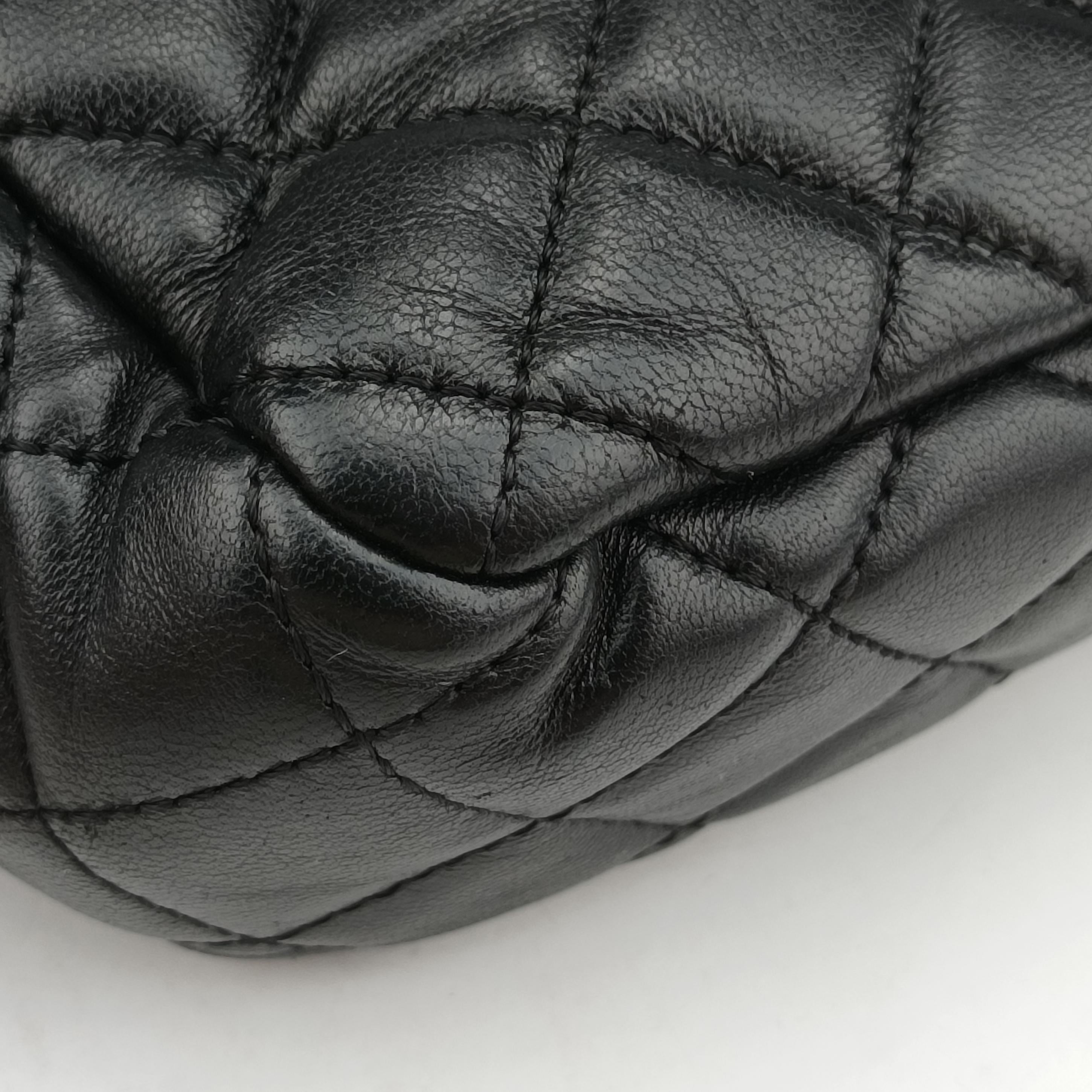 Pre-owned VERSACE Medusa Black Leather  shoulderbag | stylenewstar